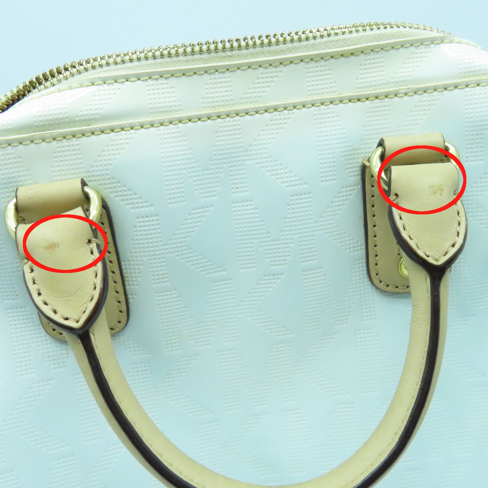 Michael Kors 漆皮皮革Handbag金扣手挽袋白色
