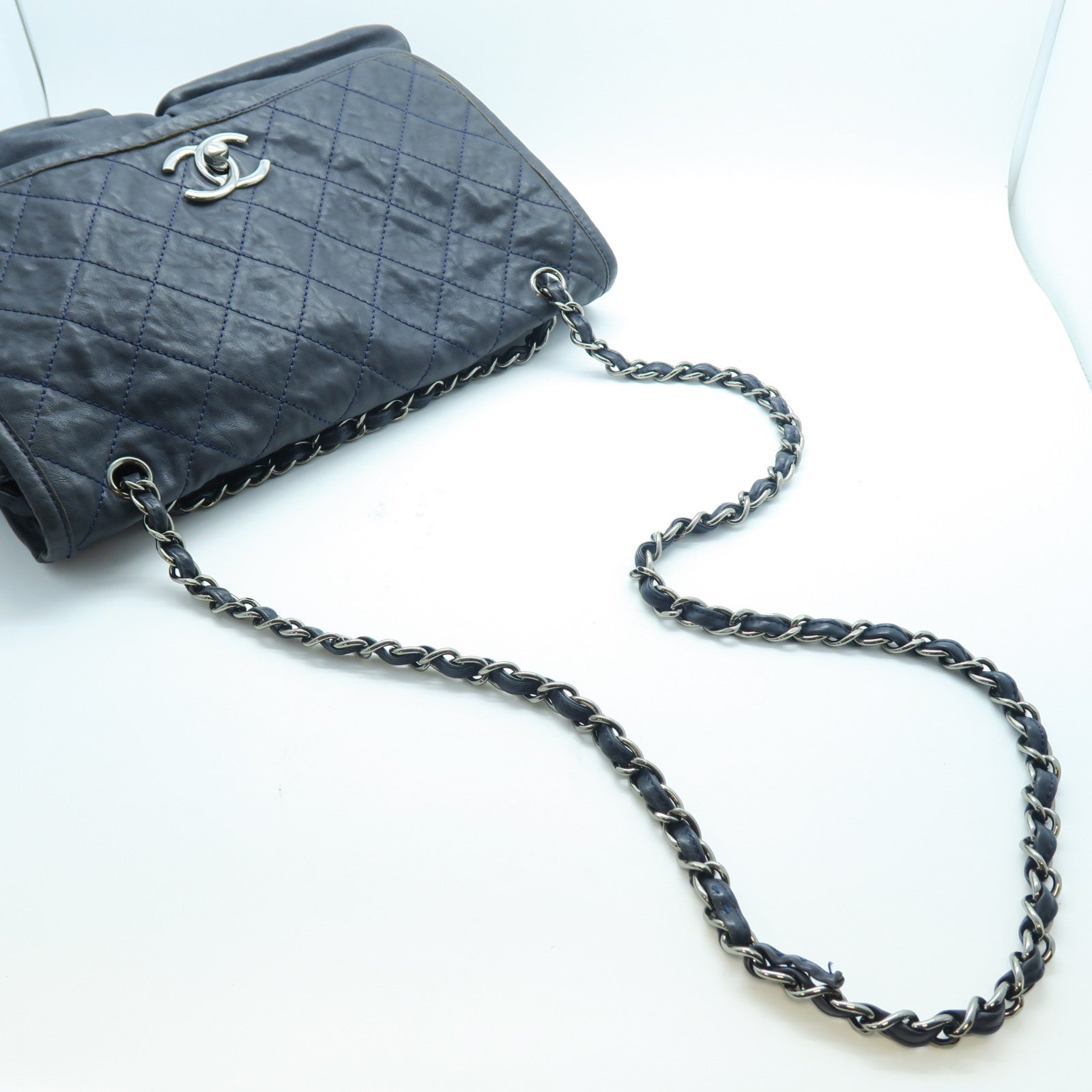 CHANEL 菱格羊皮皮革Chain Shoulder銀扣鏈帶肩背袋灰色