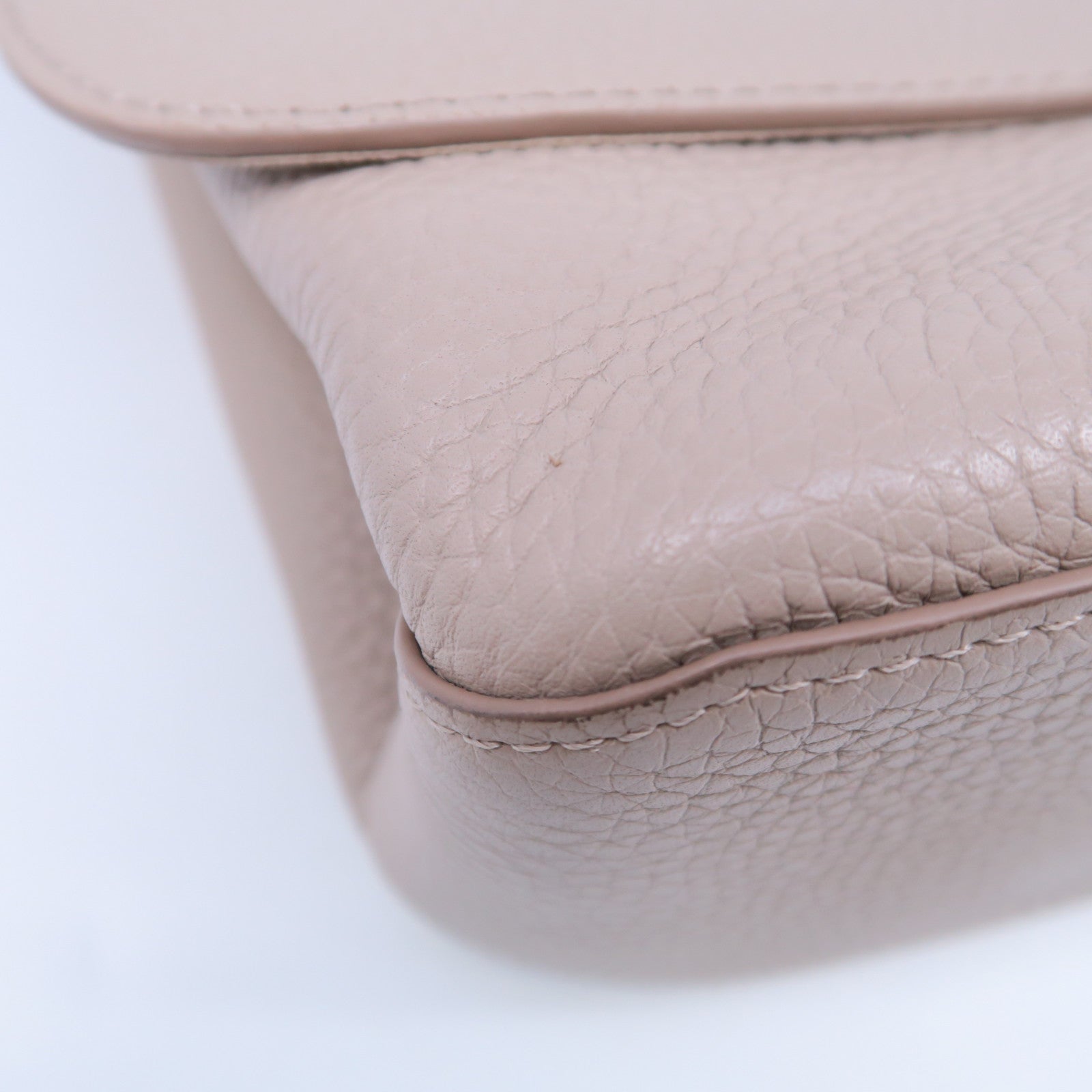 LOUIS VUITTON 牛皮皮革Volta金扣手挽肩背兩用袋米色