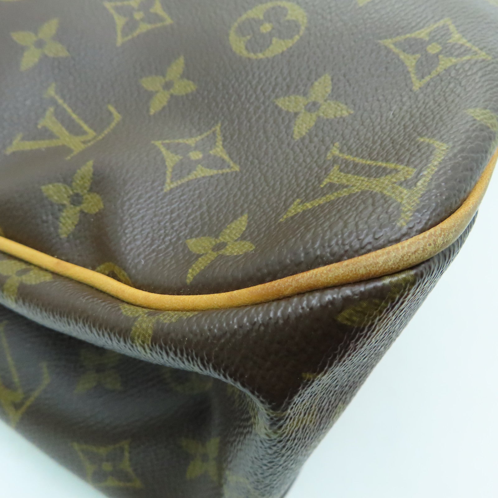 LOUIS VUITTON Monogram Batignolles Horizontal Shoulder金扣肩背袋啡色