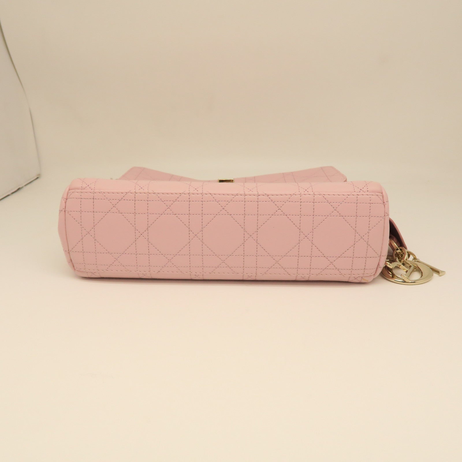 Dior rhombic cowhide leather Chain Shoulder gold buckle shoulder bag pink