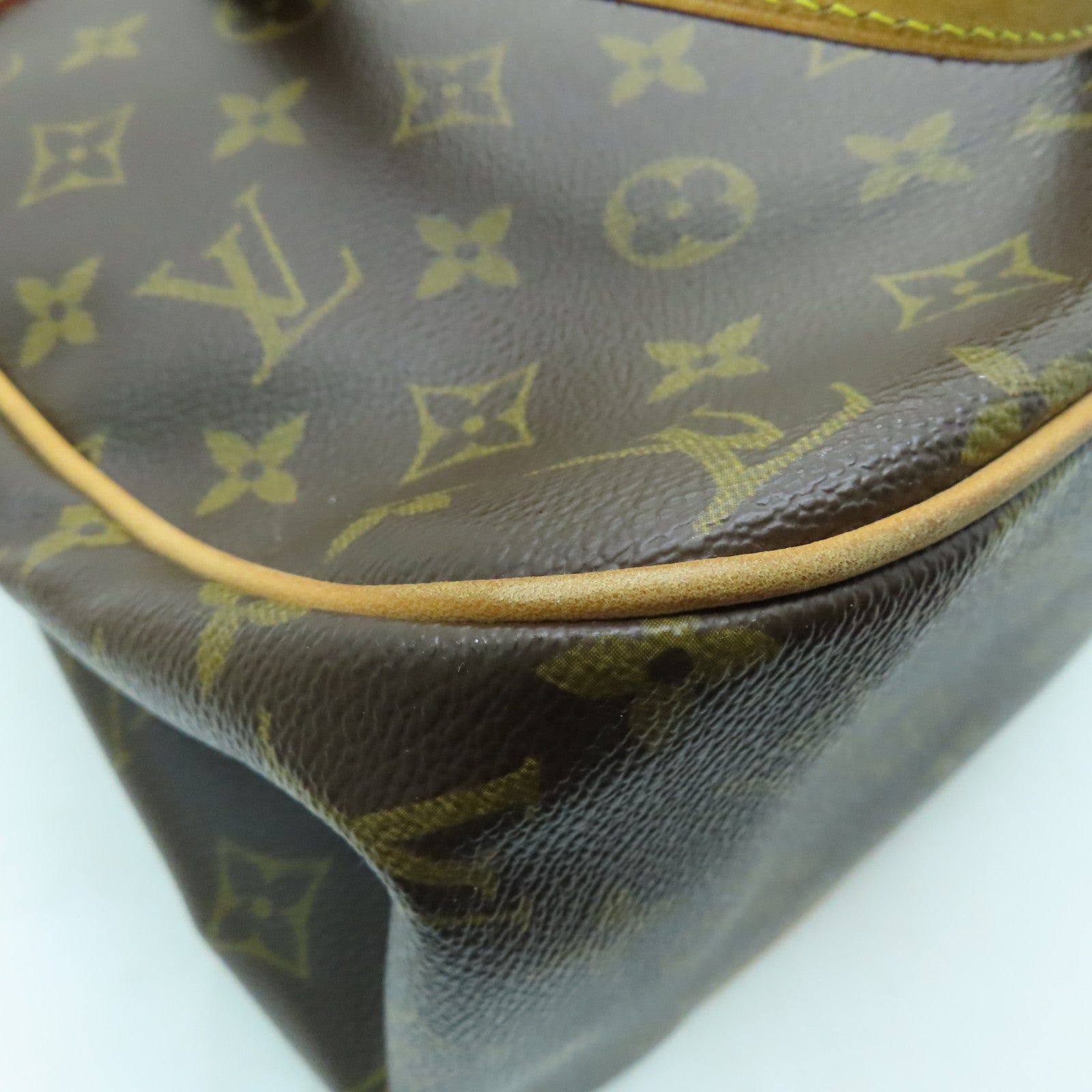 LOUIS VUITTON Monogram Batignolles Horizontal Shoulder金扣肩背袋啡色
