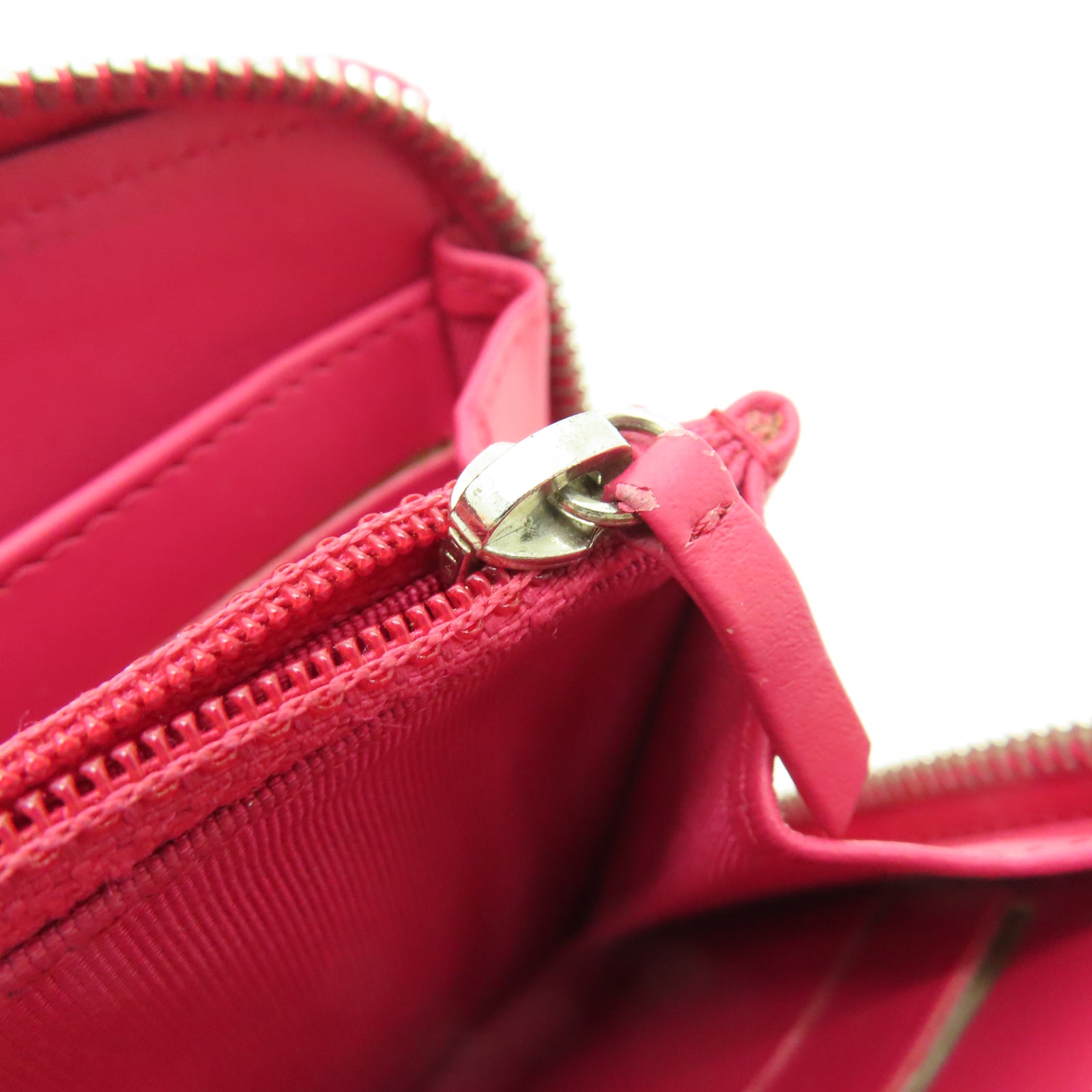 CHANEL 【激減優惠】菱格漆皮皮革Zipper Long Wallet銀扣長錢包紅色