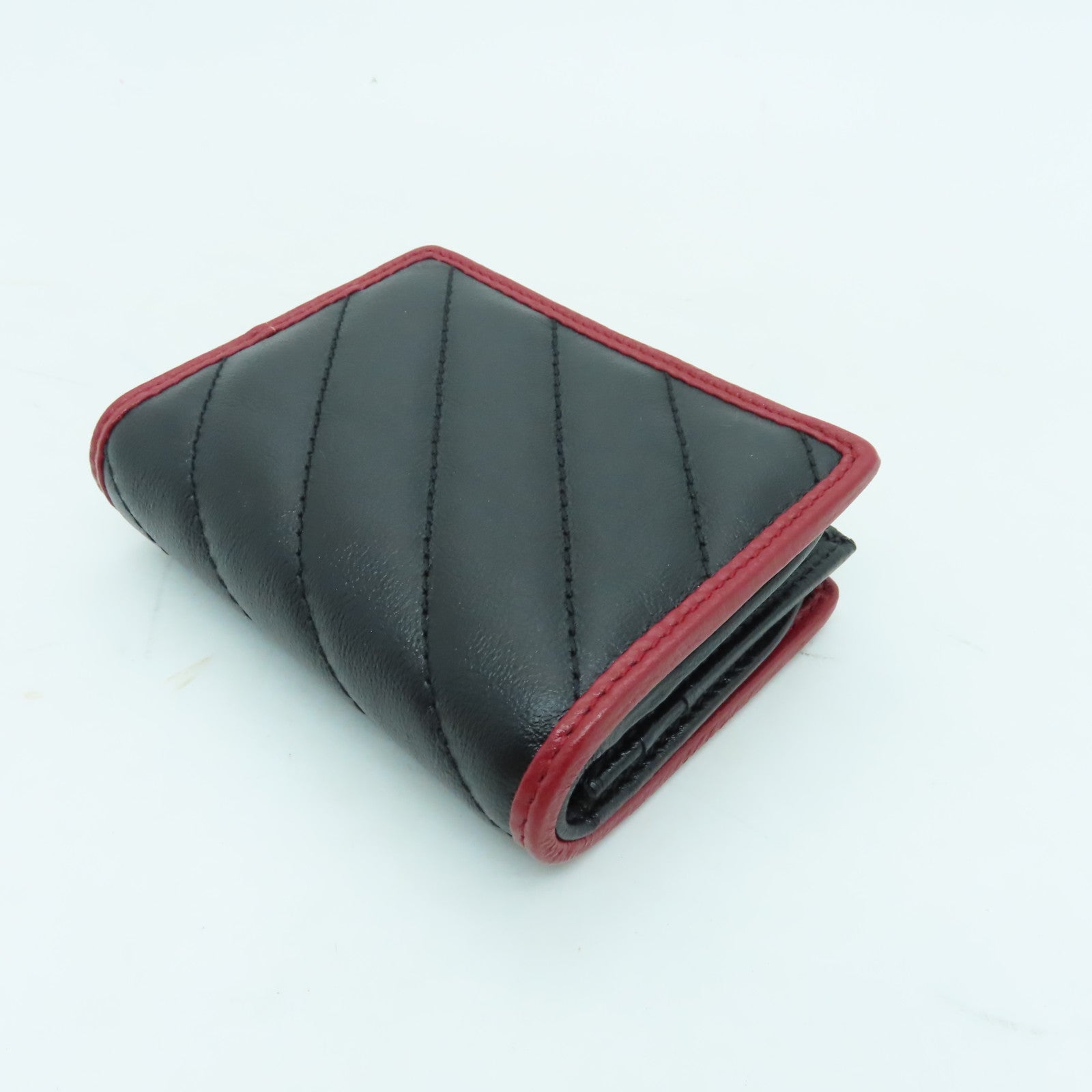 GUCCI 牛皮皮革Wallet金扣钱包黑色
