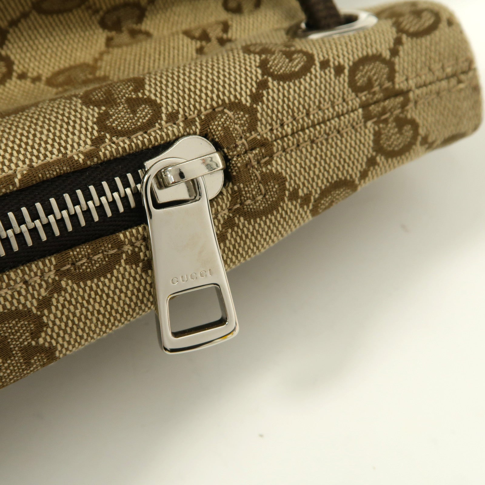 GUCCI 帆布Backpack銀扣背包啡色