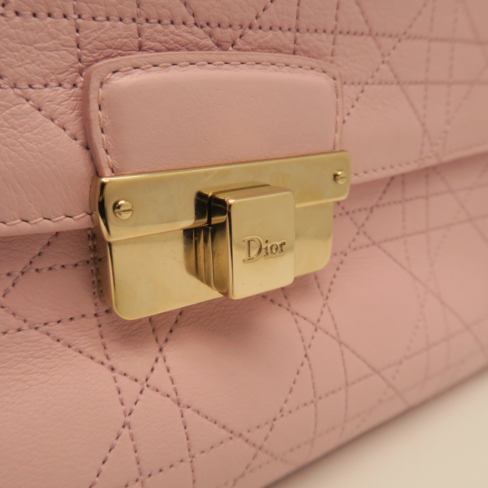 Dior rhombic cowhide leather Chain Shoulder gold buckle shoulder bag pink