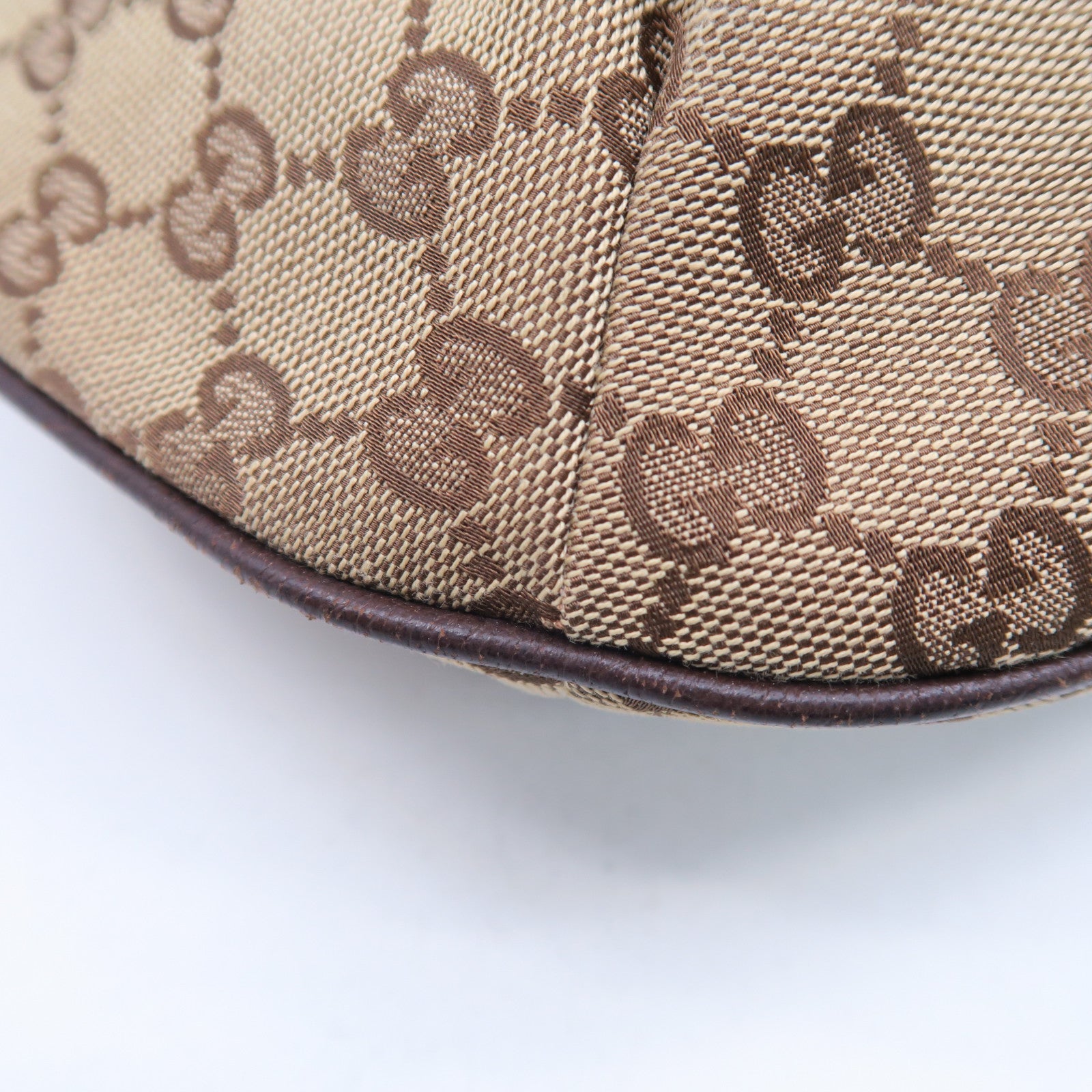 GUCCI 帆布Shoulder Bag銀扣肩背袋啡色