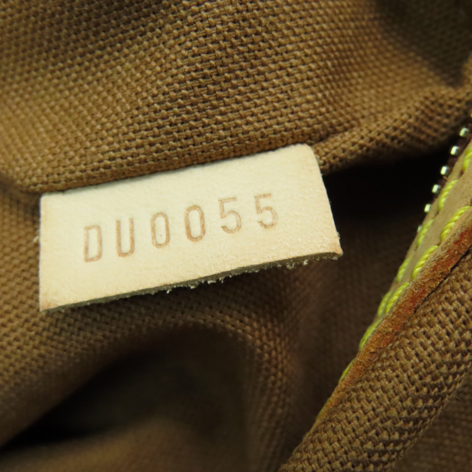 LOUIS VUITTON Monogram Batignolles Horizontal Shoulder金扣肩背袋啡色