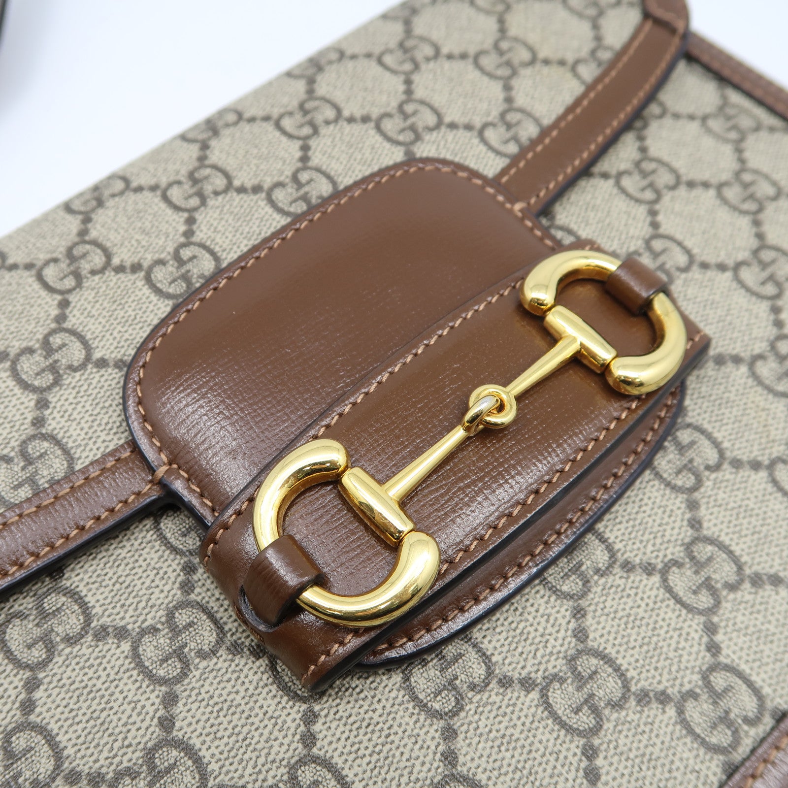 GUCCI 塗層帆布Horsebit 1955 Small金扣肩背袋啡色