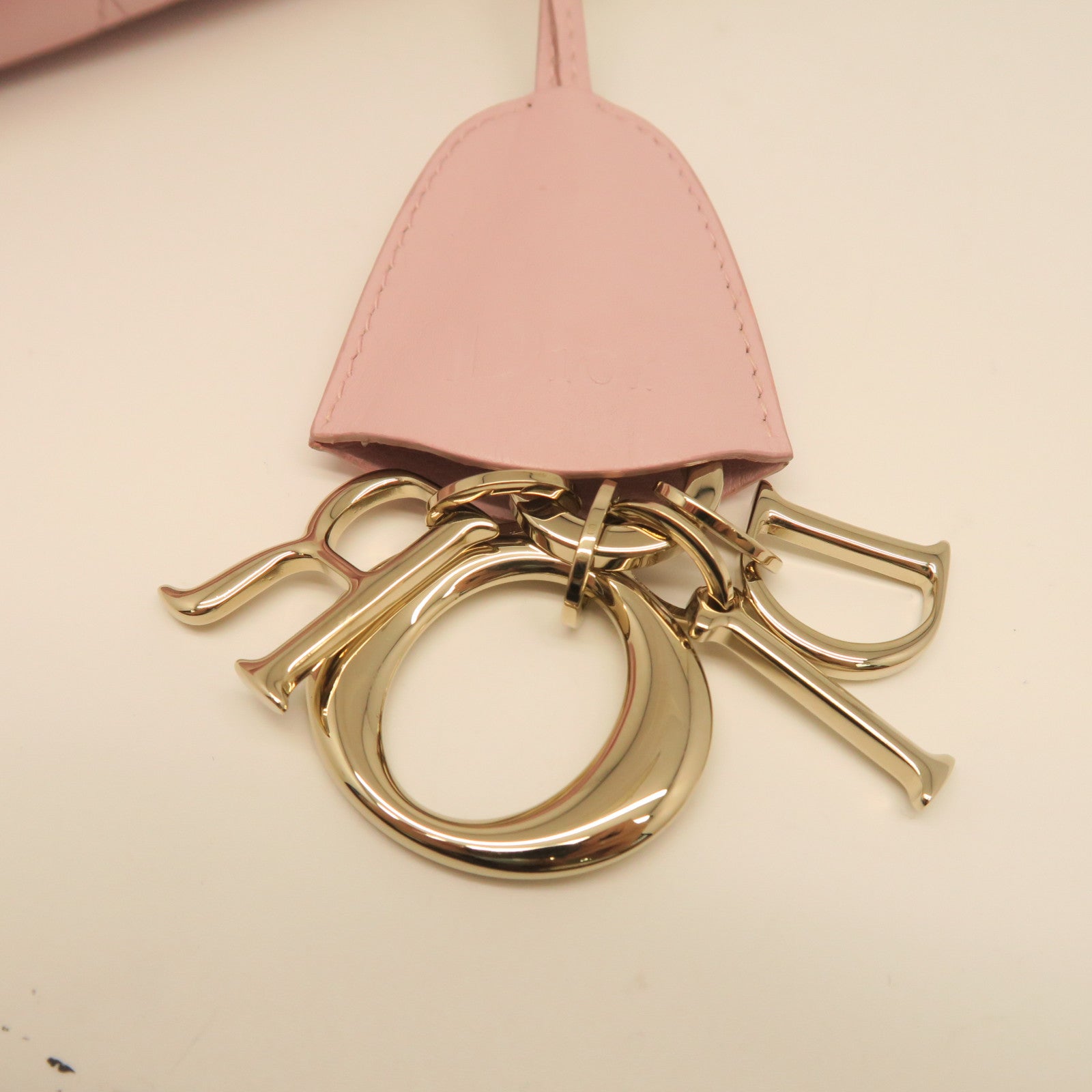 Dior rhombic cowhide leather Chain Shoulder gold buckle shoulder bag pink