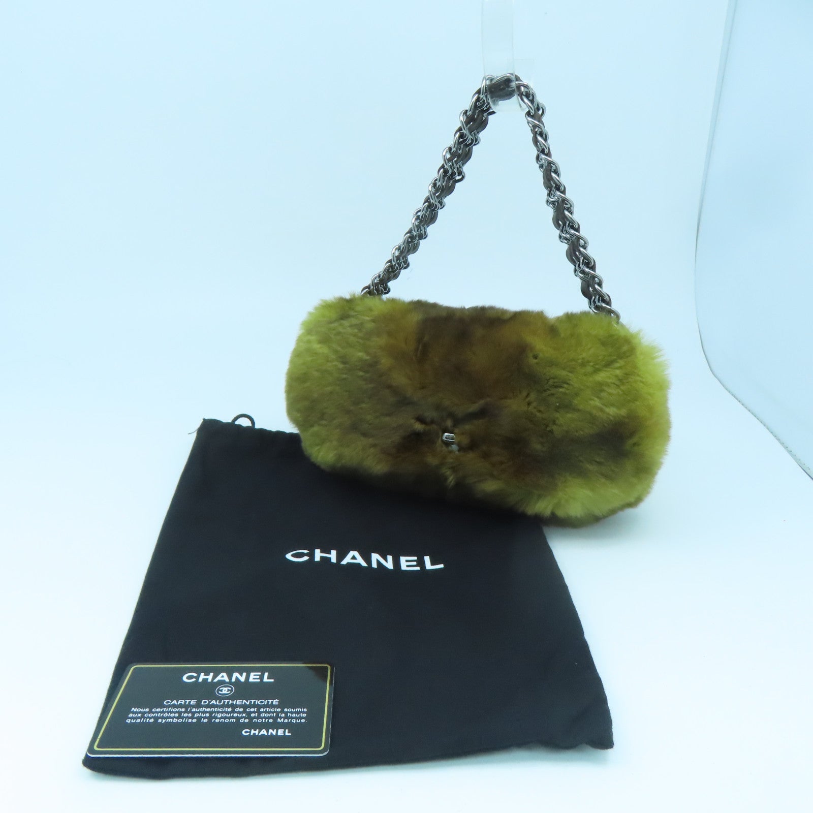CHANEL furry Chain Shoulder silver buckle handle bag color