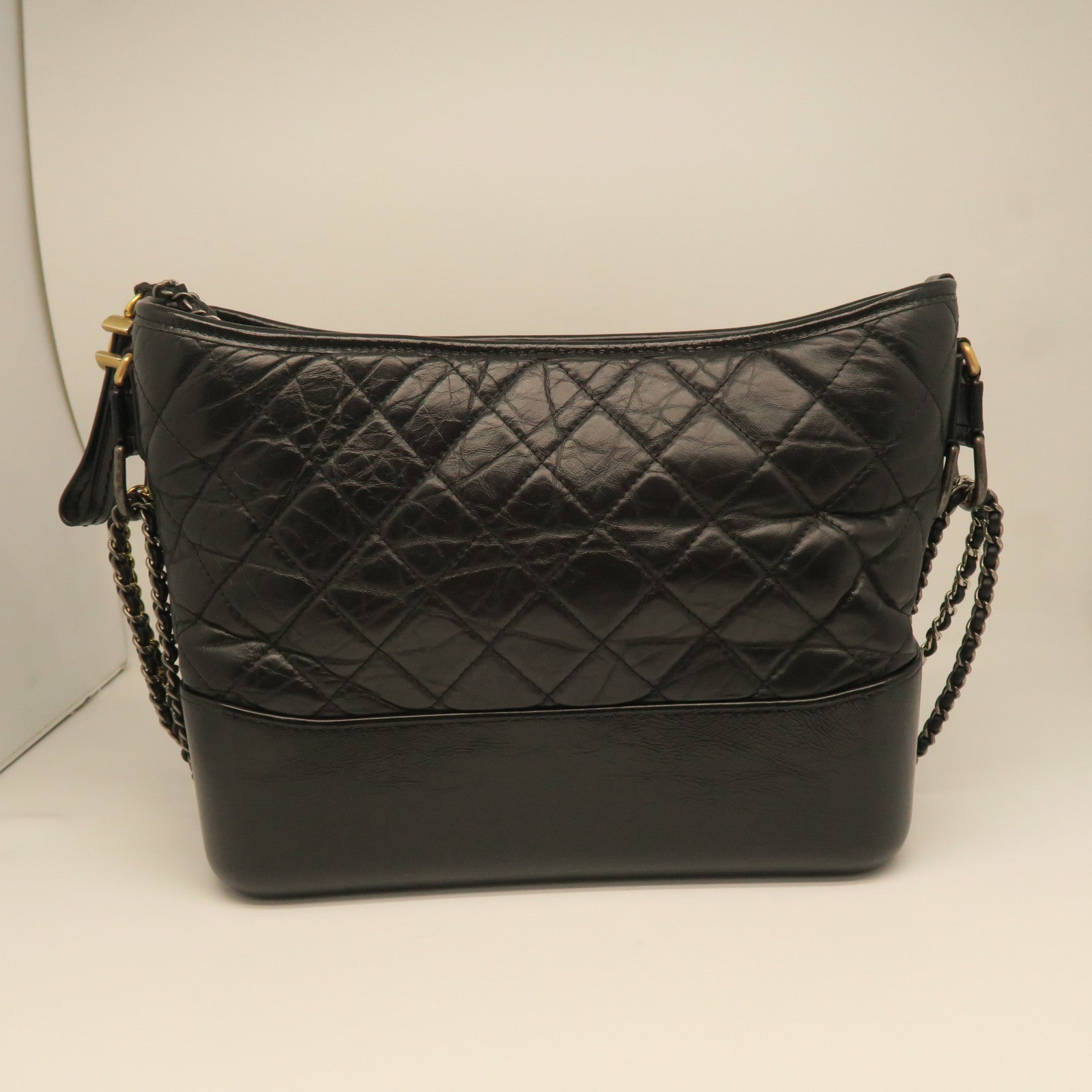 CHANEL rhombic cowhide leather Chain Shoulder gold and silver buckle shoulder bag black