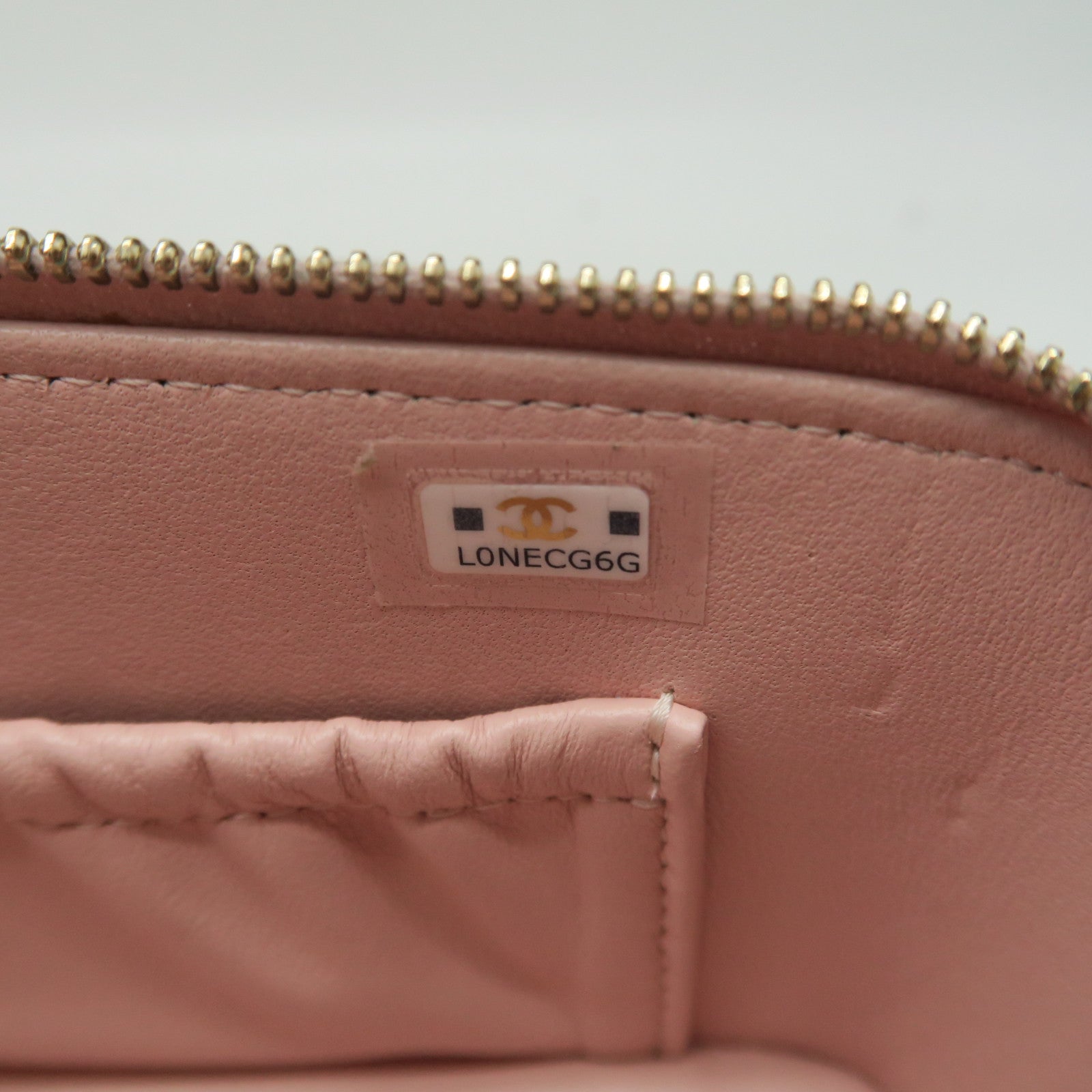 CHANEL 菱格牛皮皮革Vanity Case金扣鏈帶肩背袋粉紅色