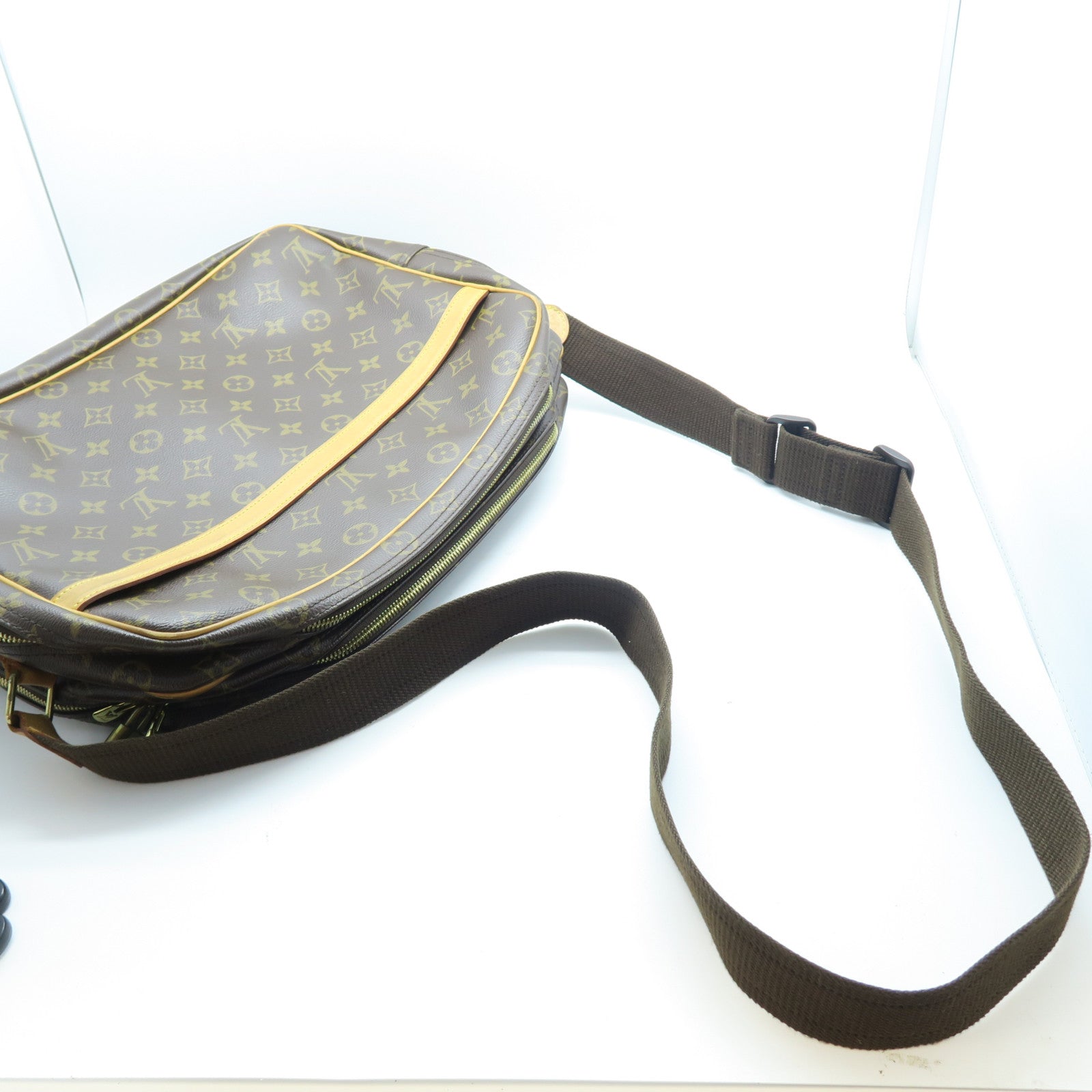 LOUIS VUITTON Monogram Reporter GM金扣肩背袋啡色