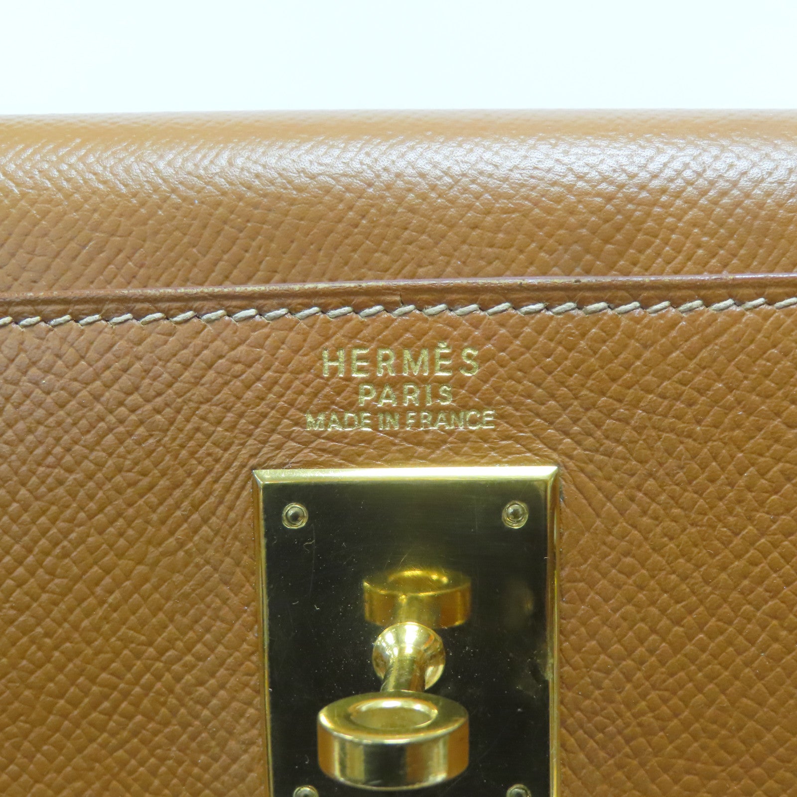 HERMES Courchevel皮革Kelly 32金扣手挽肩背兩用袋經典駝色