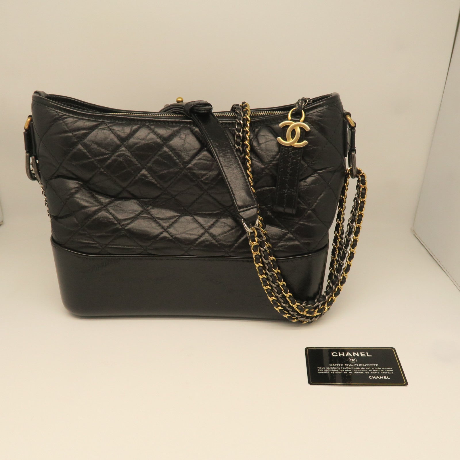 CHANEL rhombic cowhide leather Chain Shoulder gold and silver buckle shoulder bag black