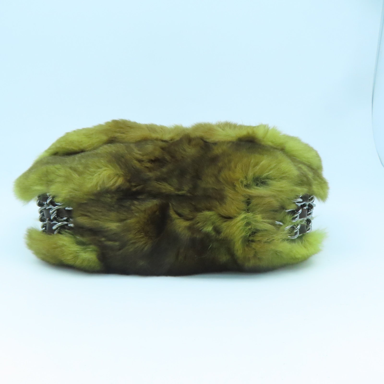 CHANEL furry Chain Shoulder silver buckle handle bag color
