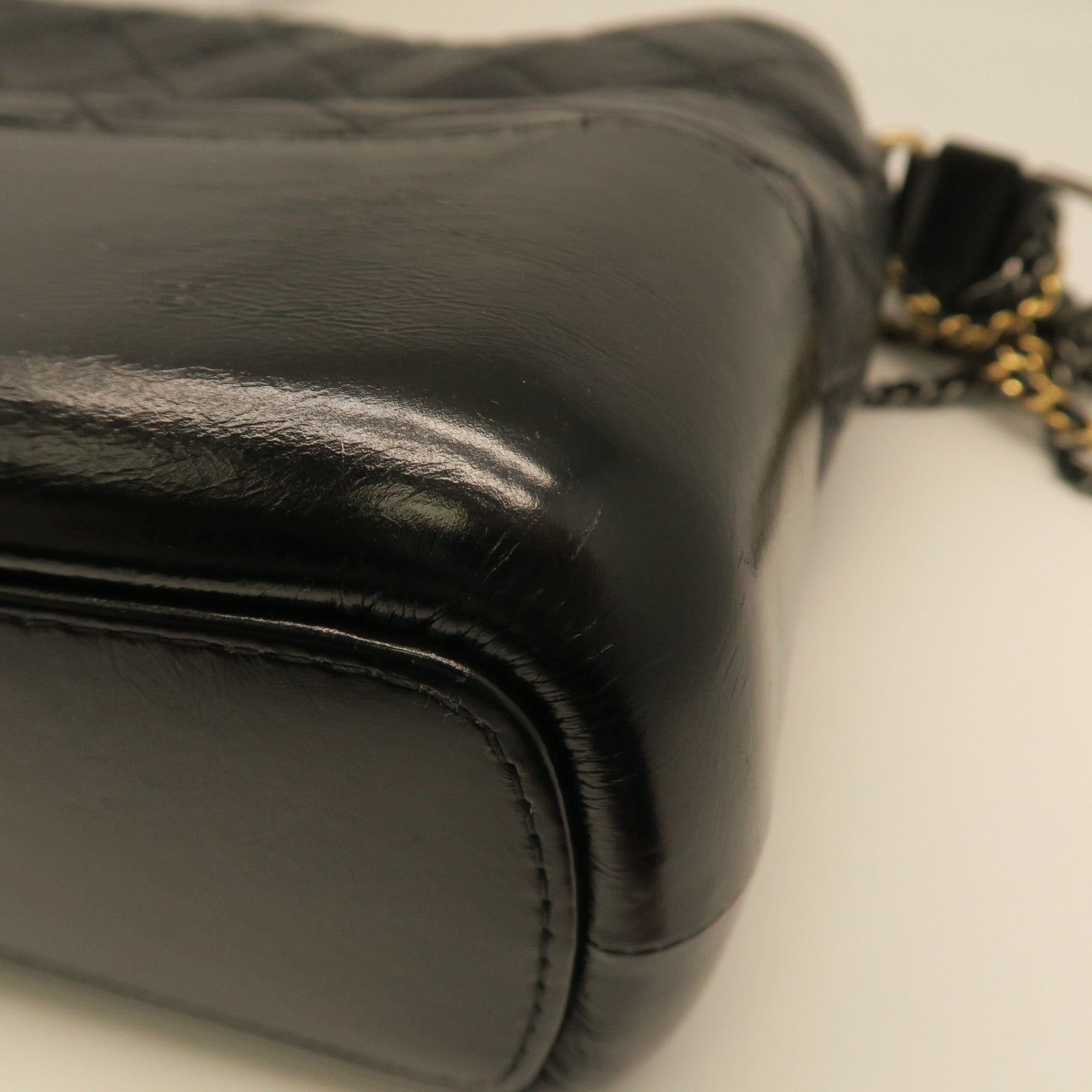 CHANEL rhombic cowhide leather Chain Shoulder gold and silver buckle shoulder bag black