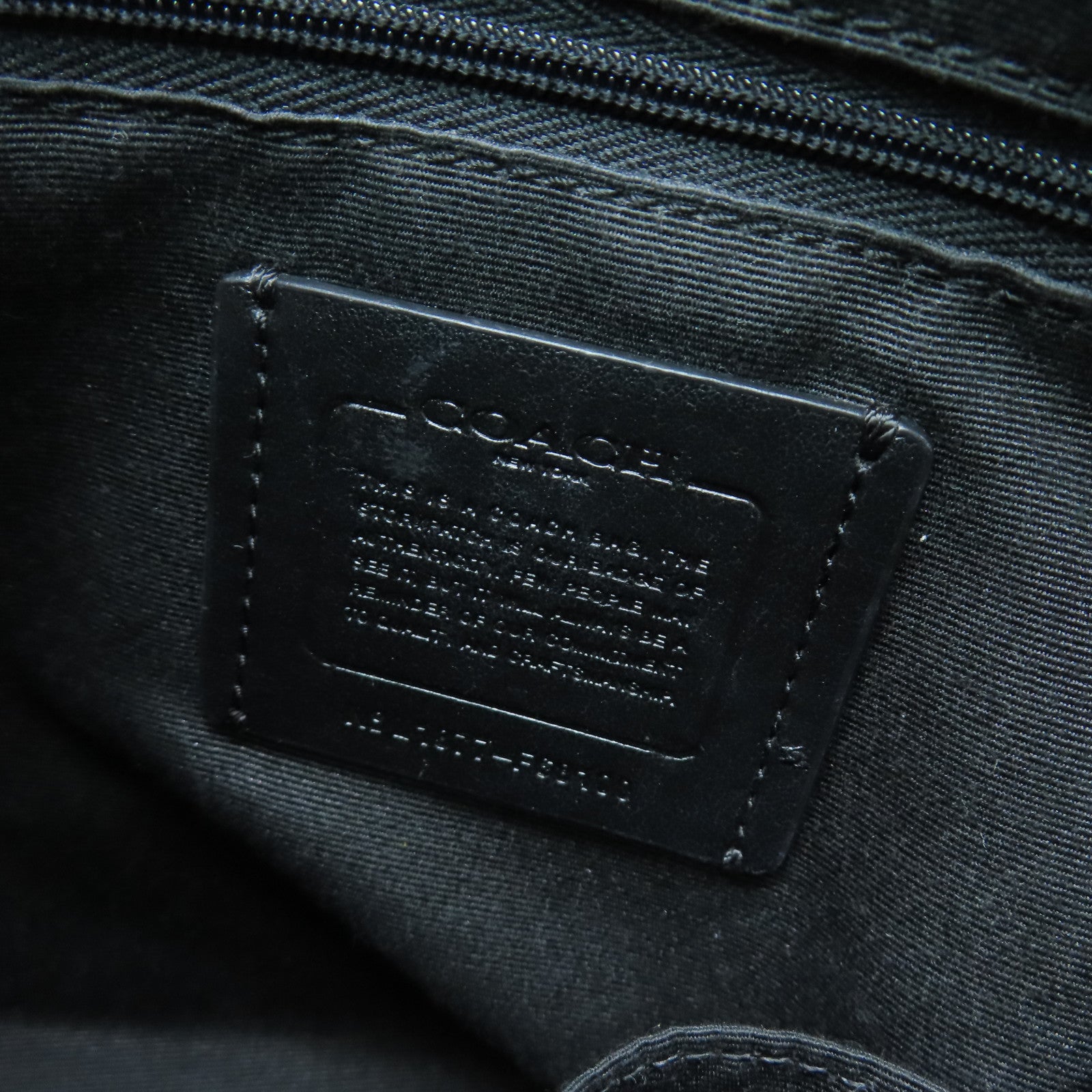 COACH PVC 2 Way Shoulder金扣手挽肩背兩用袋啡色/白色