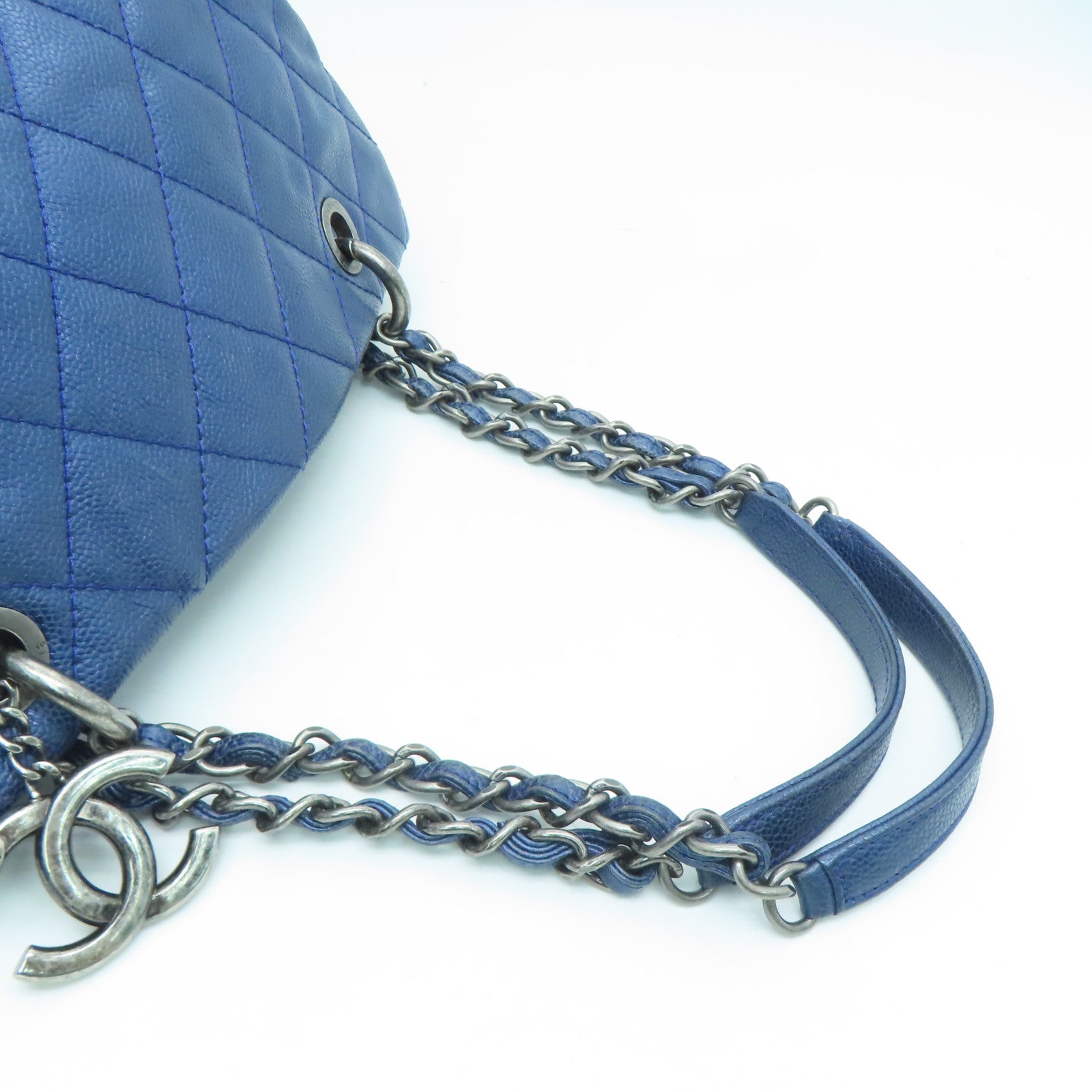 CHANEL Rhombus Caviar Leather Shoulder Bag Silver Buckle Shoulder Bag Blue