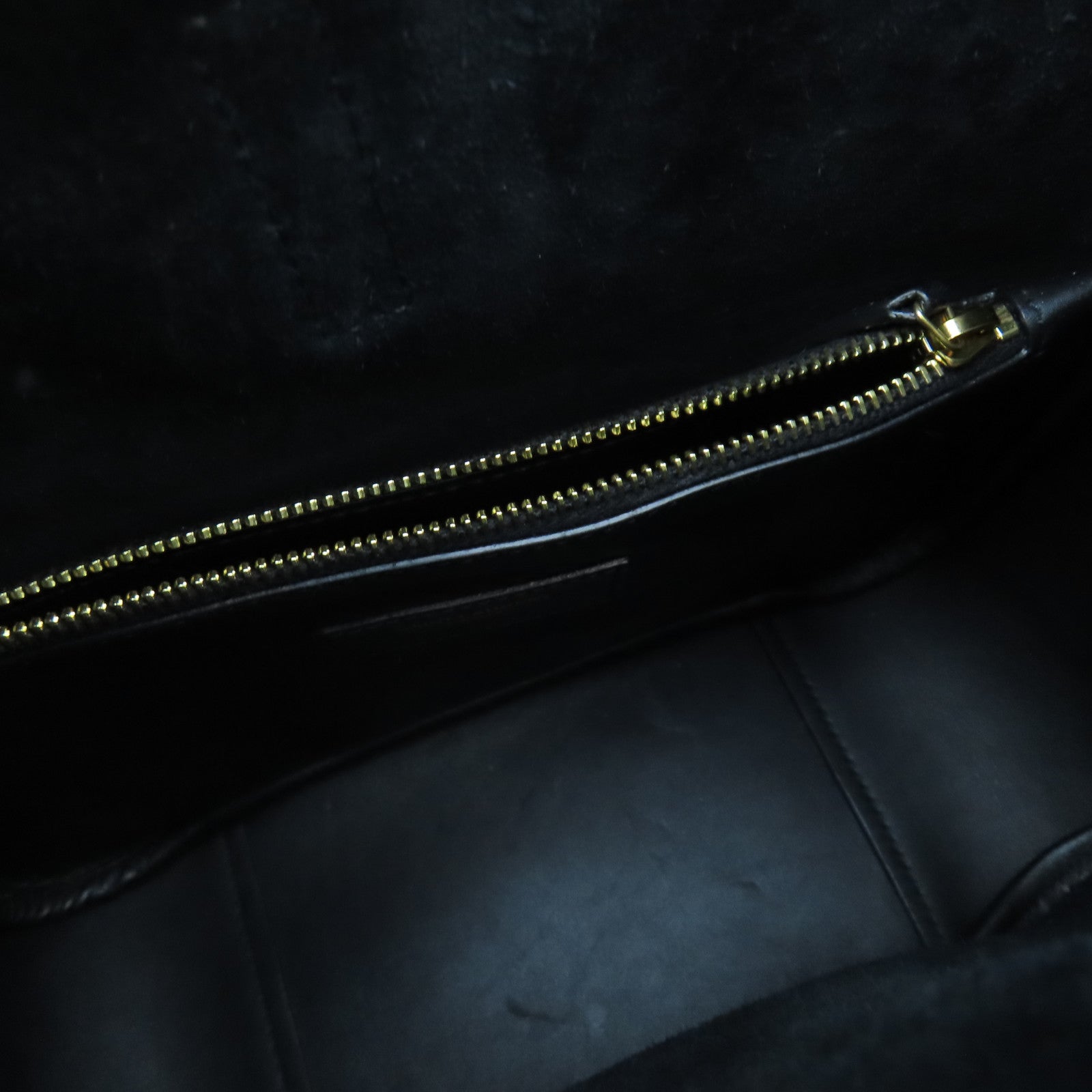SAINT LAURENT 牛皮皮革Hobo金扣肩背袋黑色