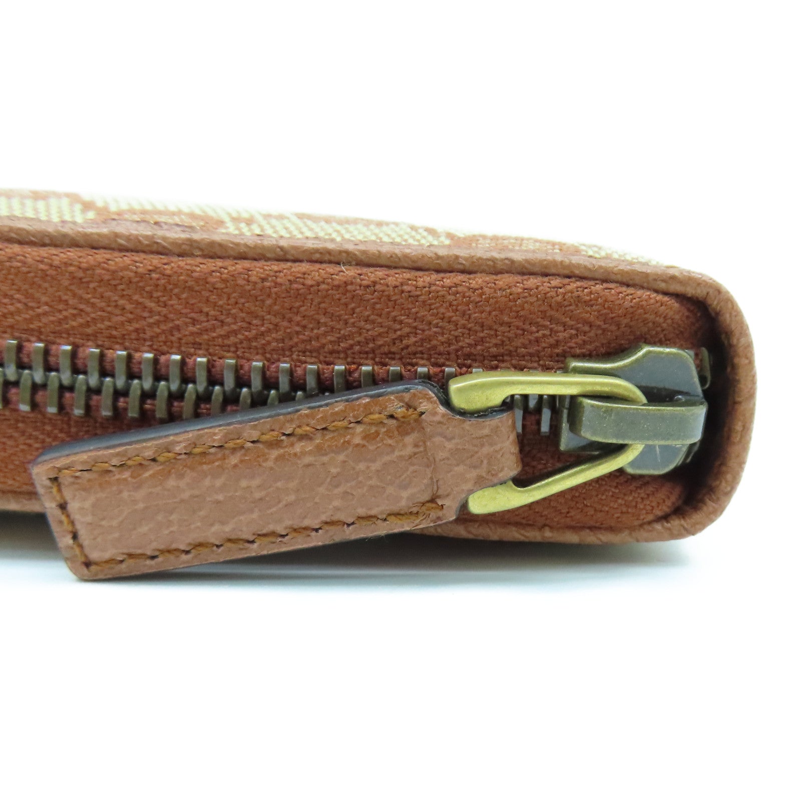GUCCI Canvas Long Wallet Gold Buckle Long Wallet Brown