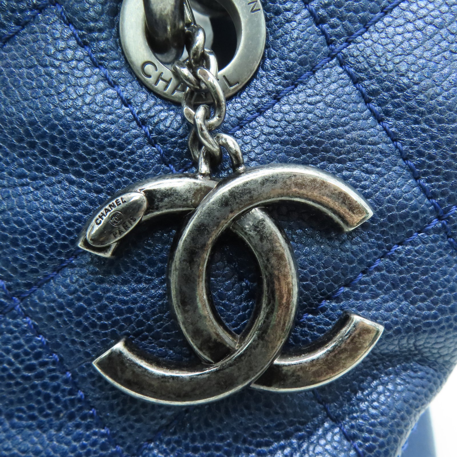 CHANEL Rhombus Caviar Leather Shoulder Bag Silver Buckle Shoulder Bag Blue