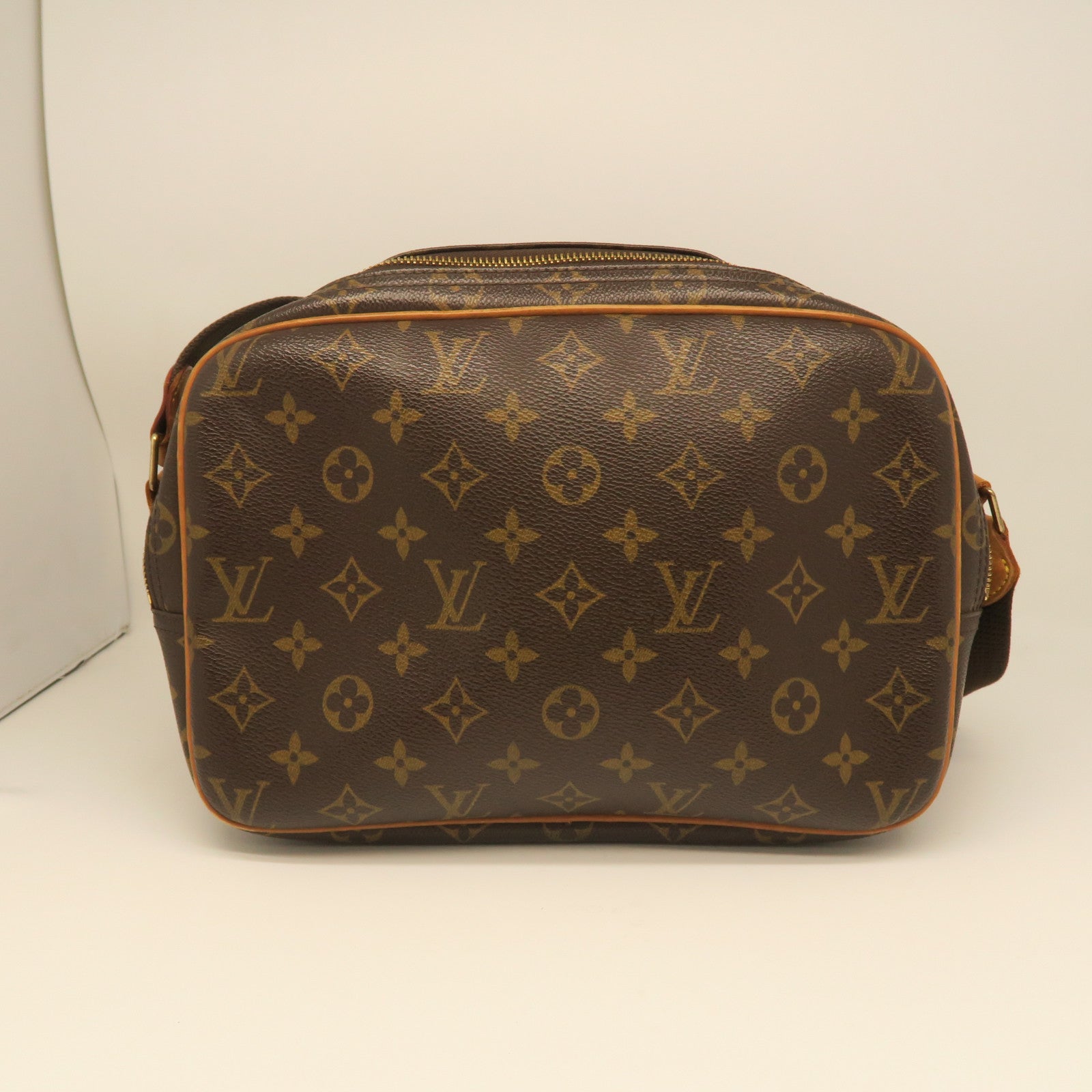 LOUIS VUITTON Monogram Reporter Gold Buckle Shoulder Bag Brown