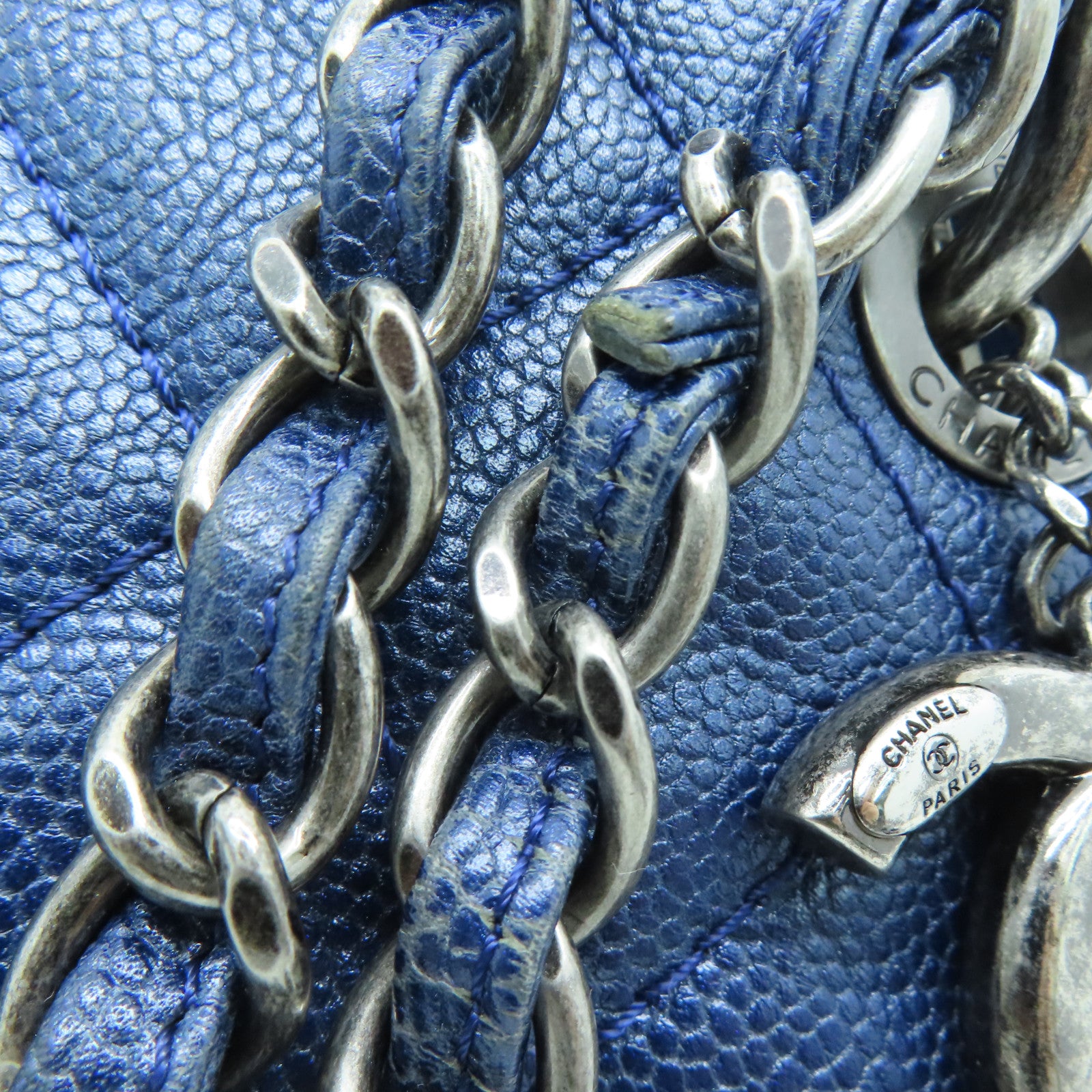 CHANEL Rhombus Caviar Leather Shoulder Bag Silver Buckle Shoulder Bag Blue