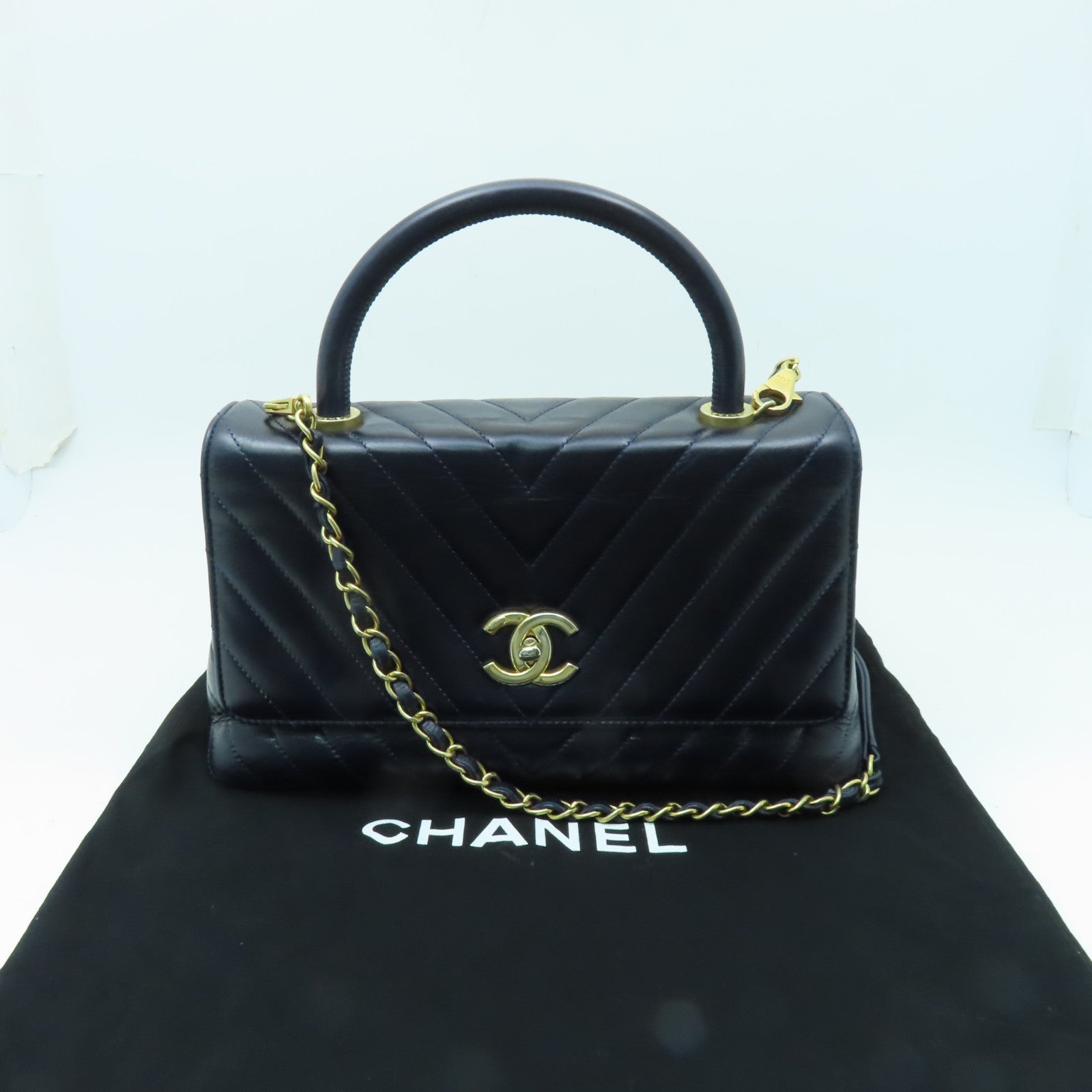 CHANEL 菱格牛皮皮革Coco Handle金扣手挽肩背兩用袋深藍色