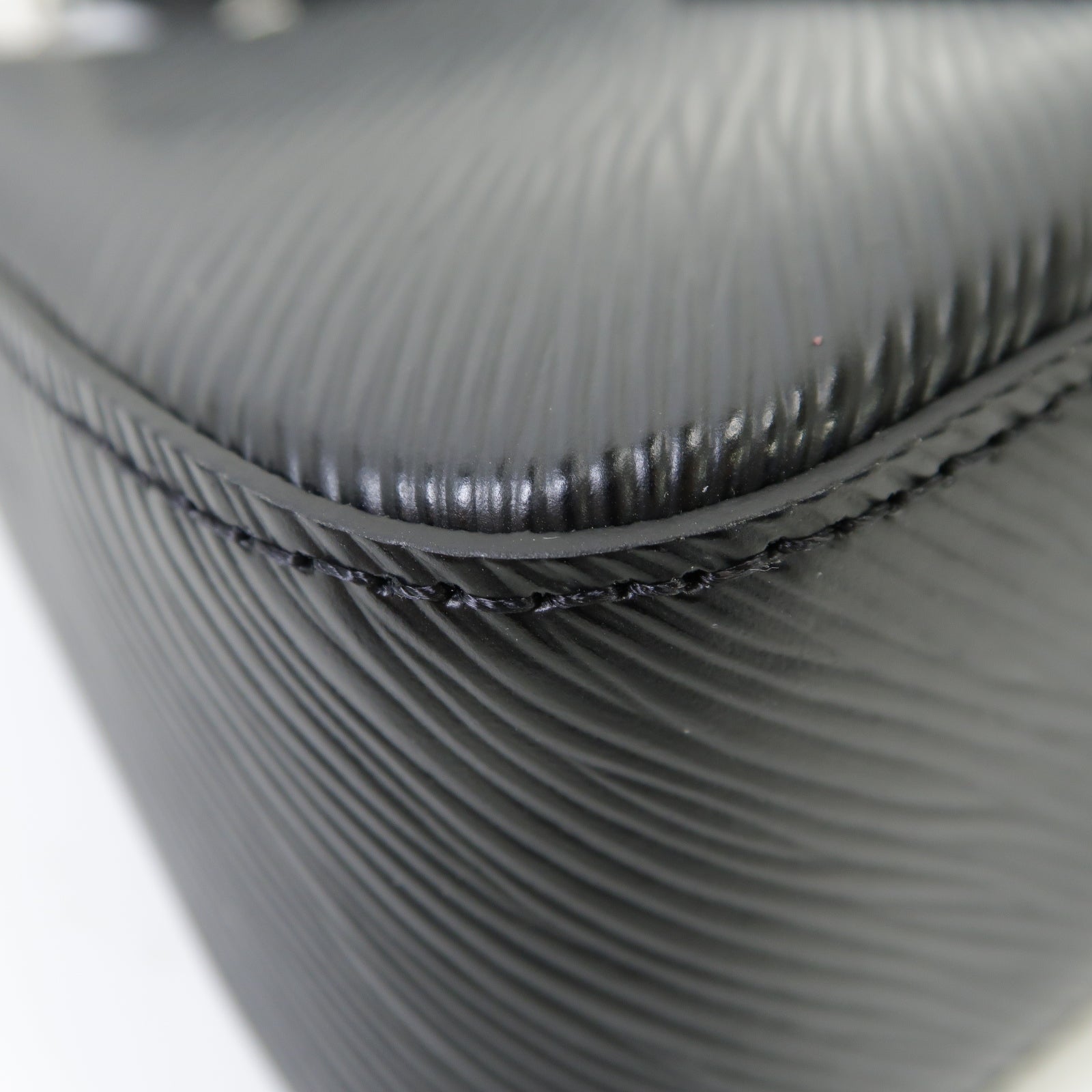 LOUIS VUITTON Epi Marellini銀扣手挽肩背兩用袋
