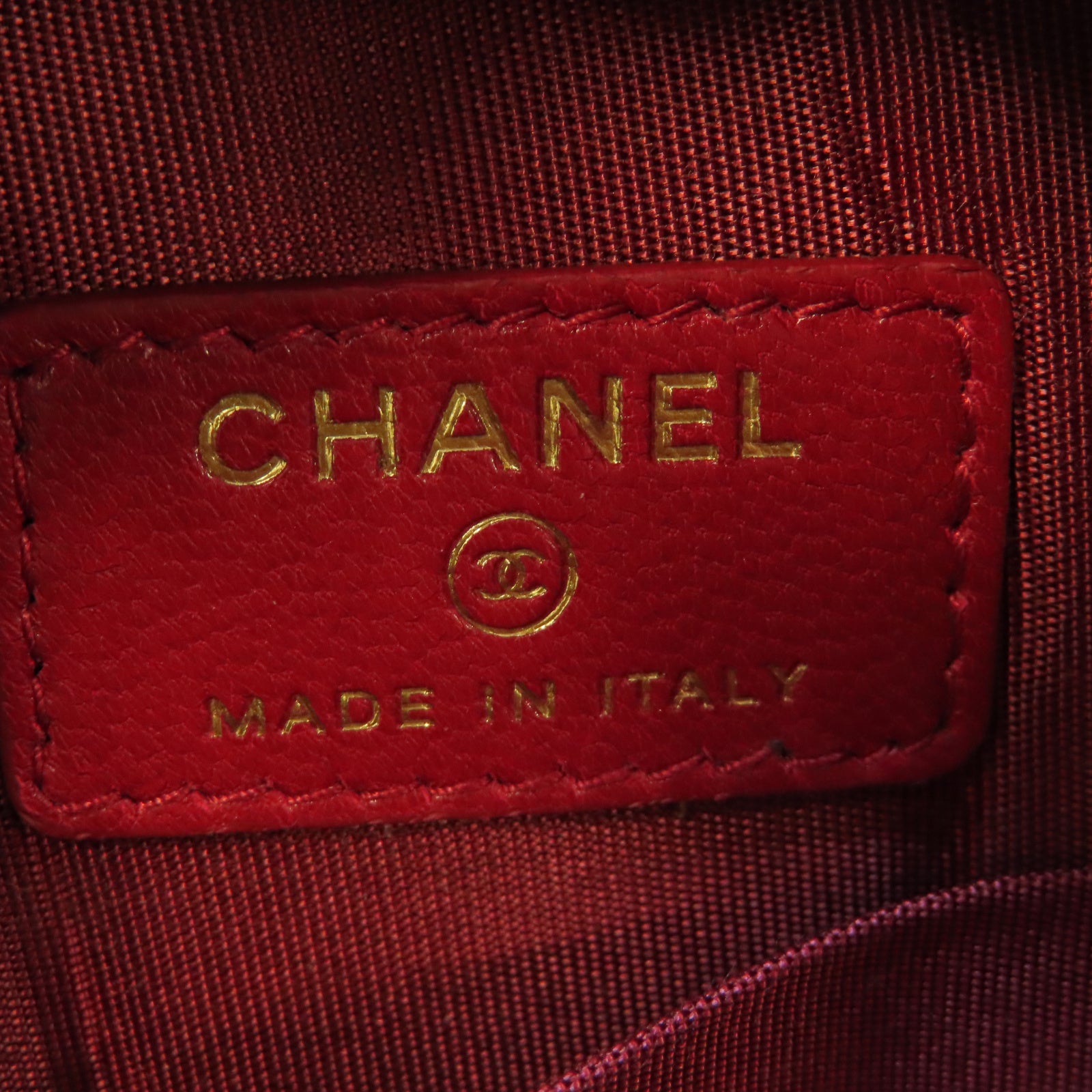 CHANEL 菱格牛皮皮革Chain Shoulder金扣鏈帶肩背袋紅色