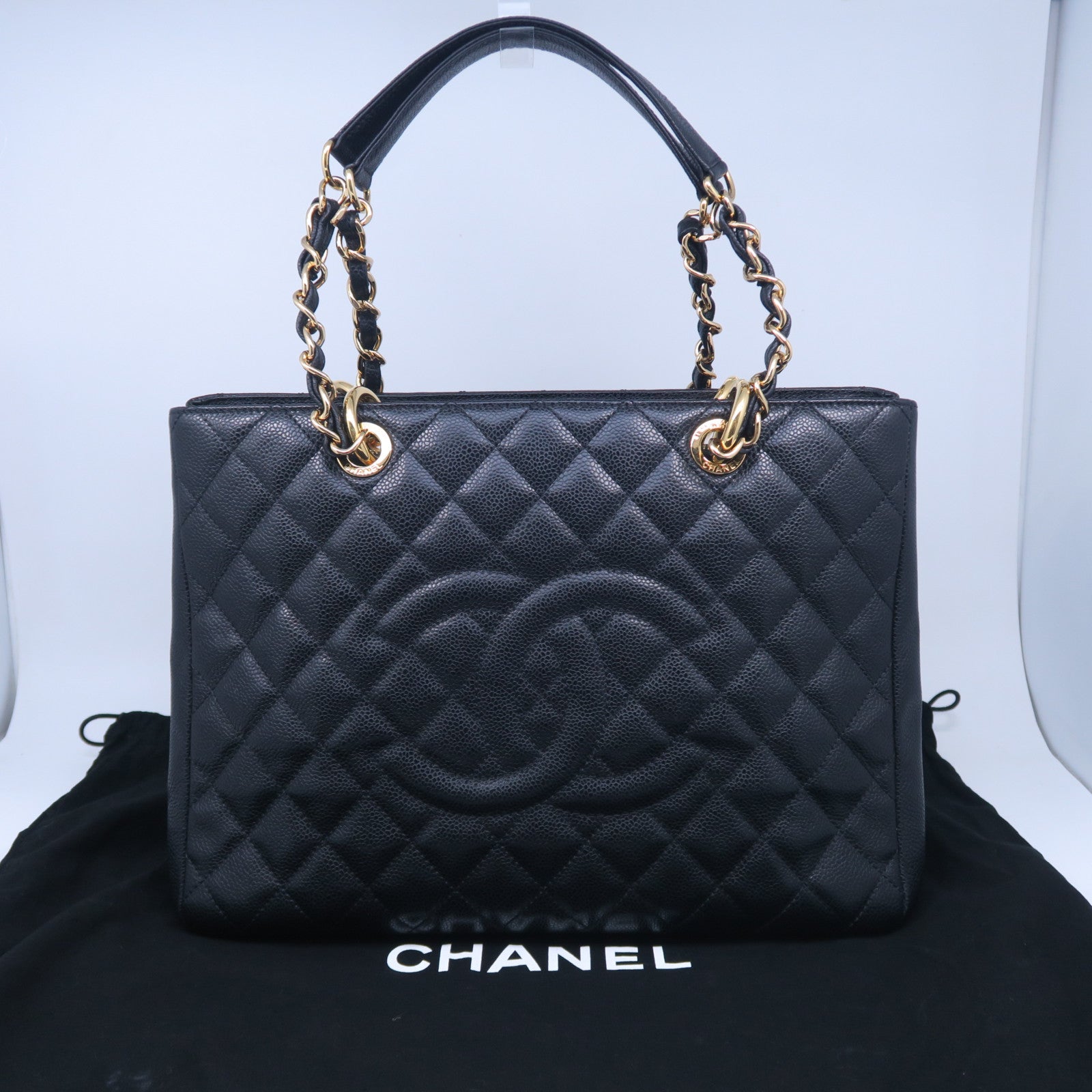 CHANEL 菱格Caviar皮革GST Shoulder Bag金扣鏈帶肩背袋黑色