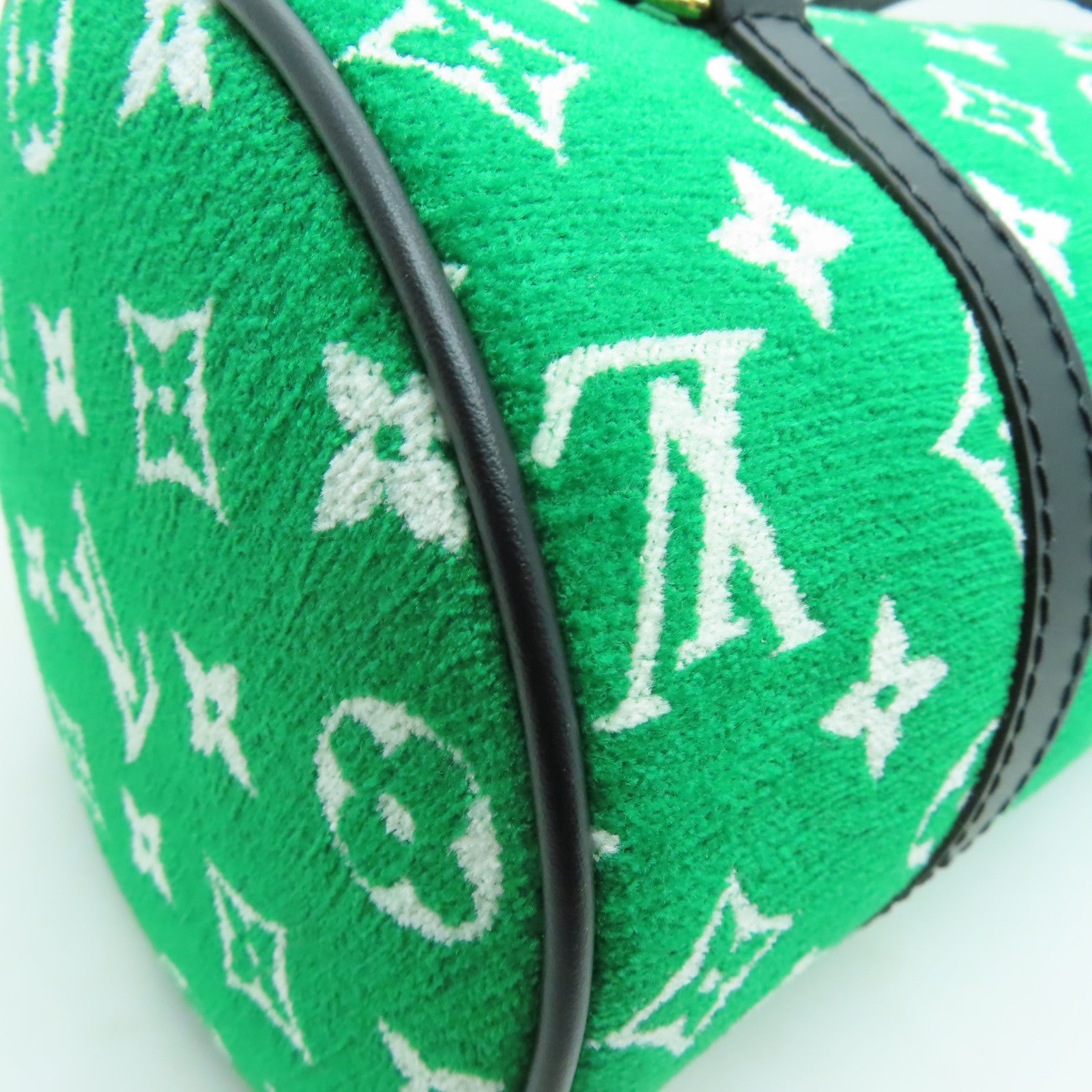 LOUIS VUITTON Monogram Jacquard Velvet Papillon金扣肩背袋綠色