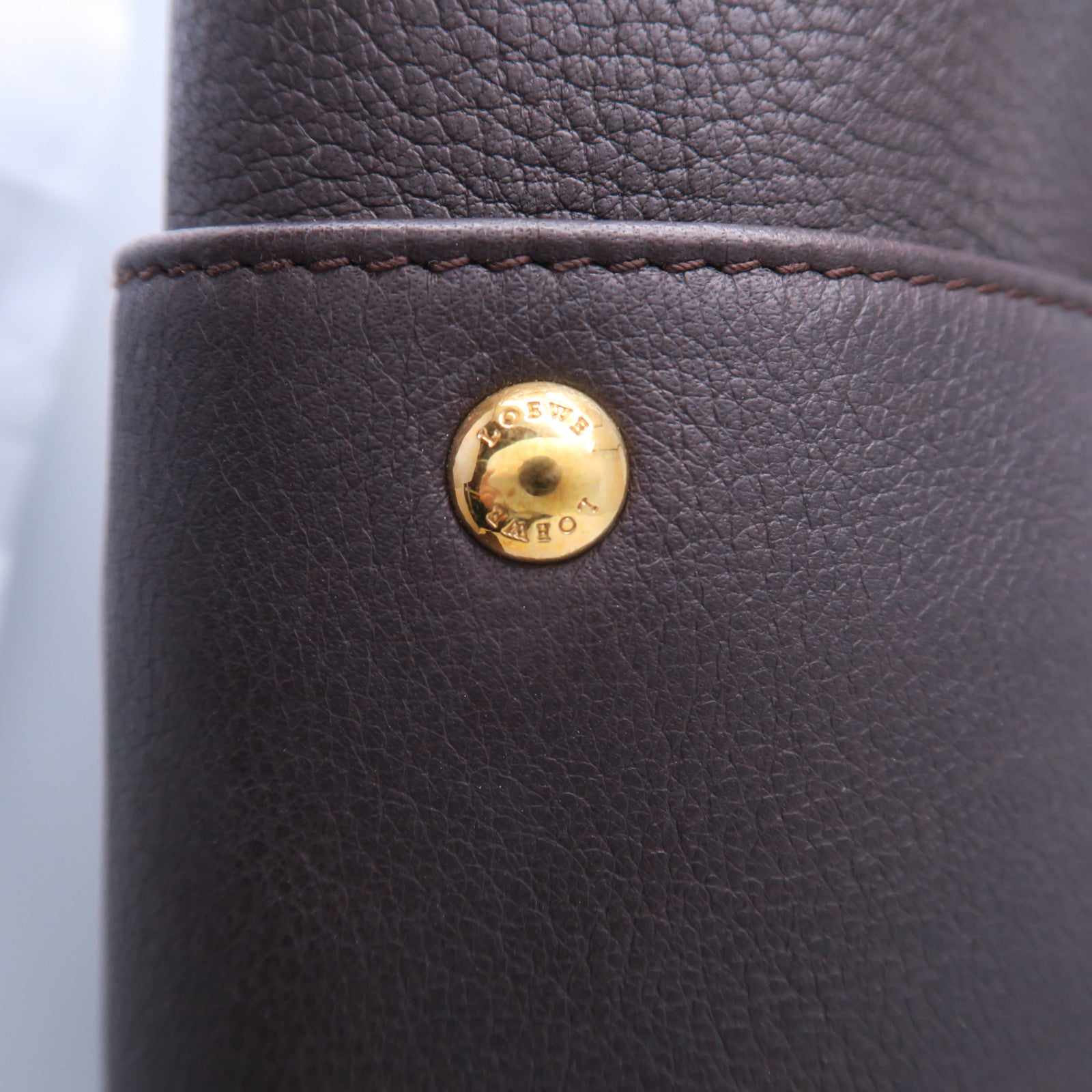 LOEWE 牛皮皮革Tote Bag金扣肩背袋啡色