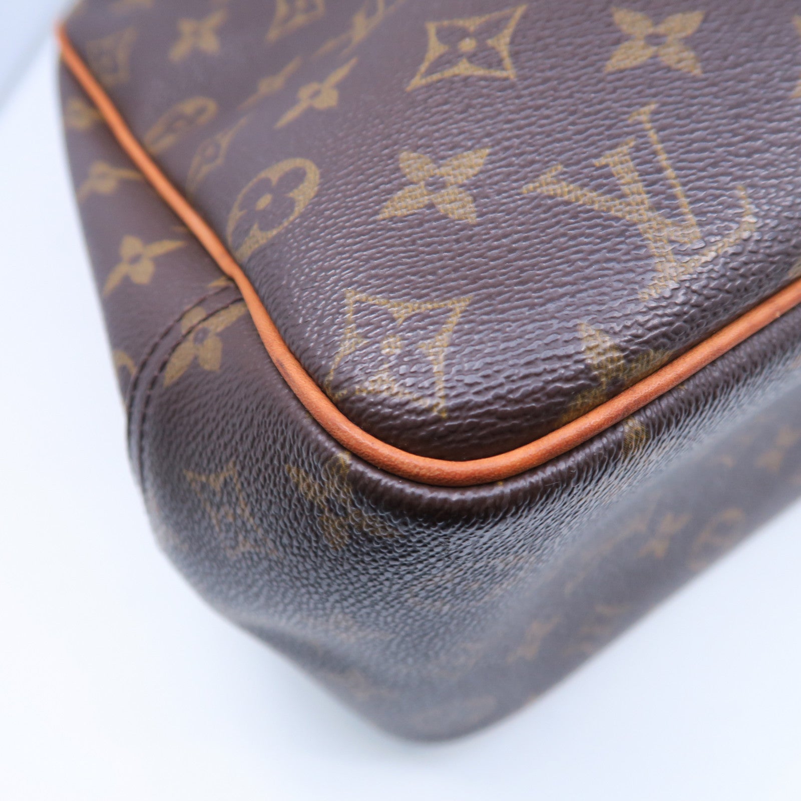 LOUIS VUITTON Monogram Deauville金扣手挽袋啡色