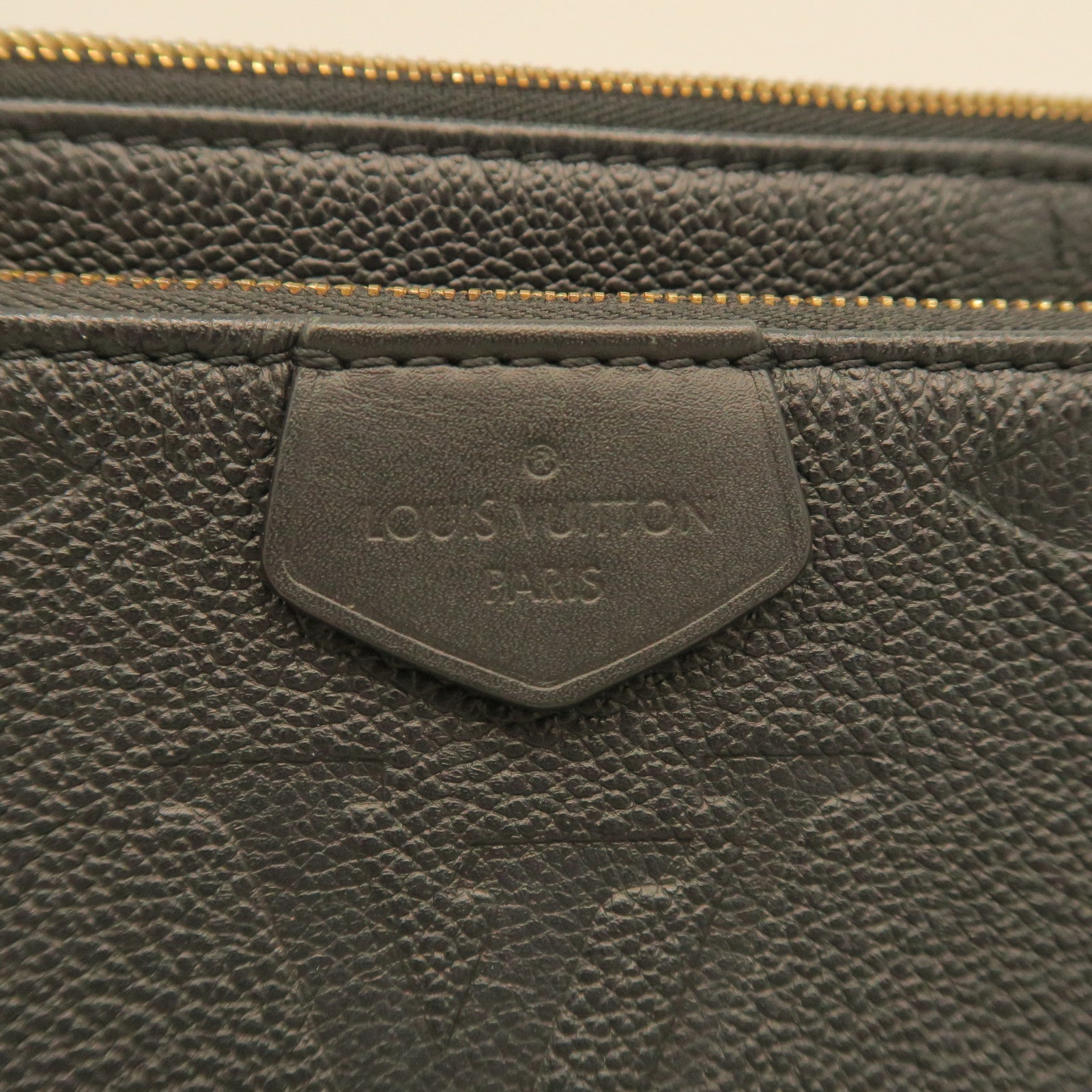 LOUIS VUITTON Monogram Empreinte Multi Pochette Accessories Gold Buckle Shoulder Bag Black
