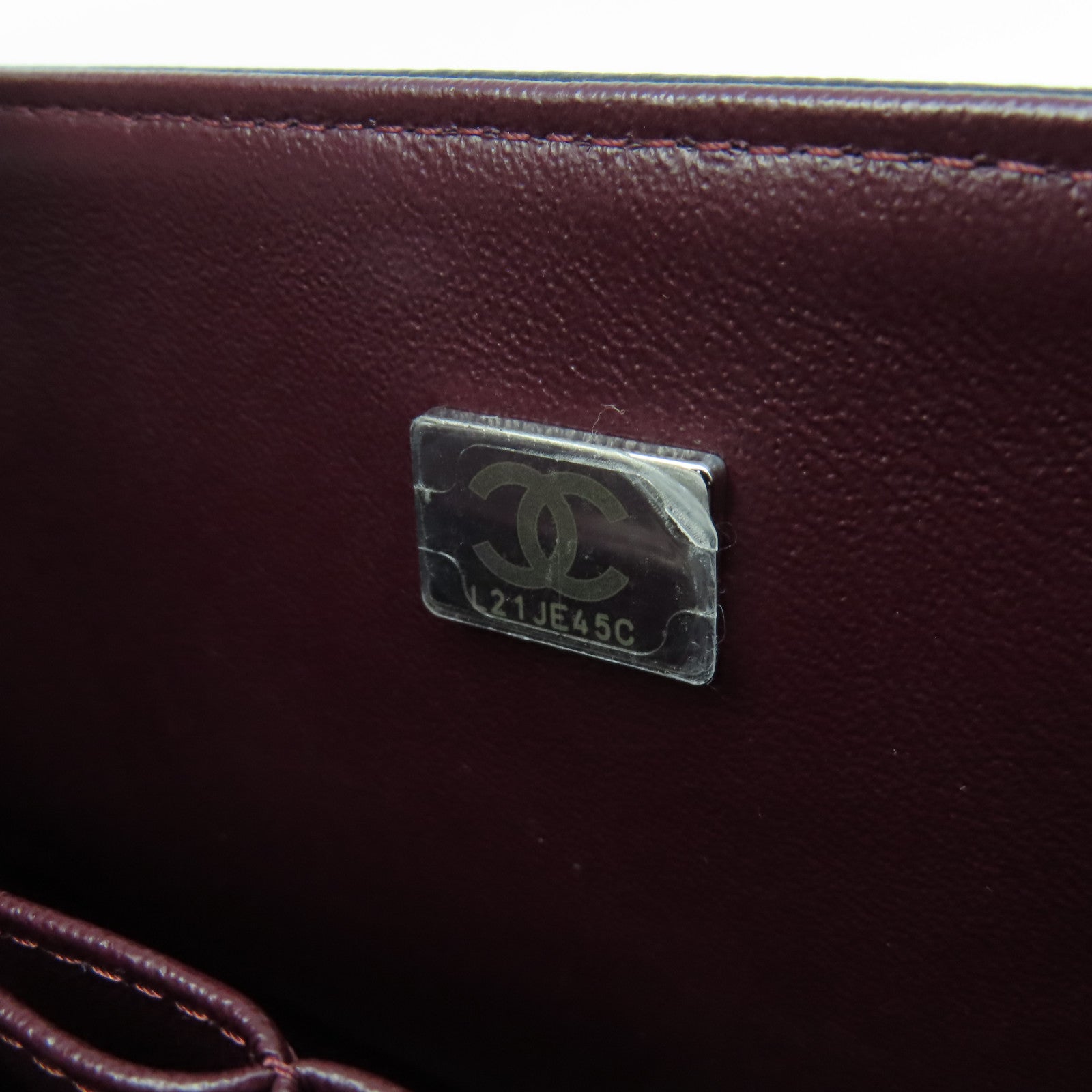 CHANEL 菱格Caviar皮革Classic 25cm銀扣鏈帶肩背袋黑色