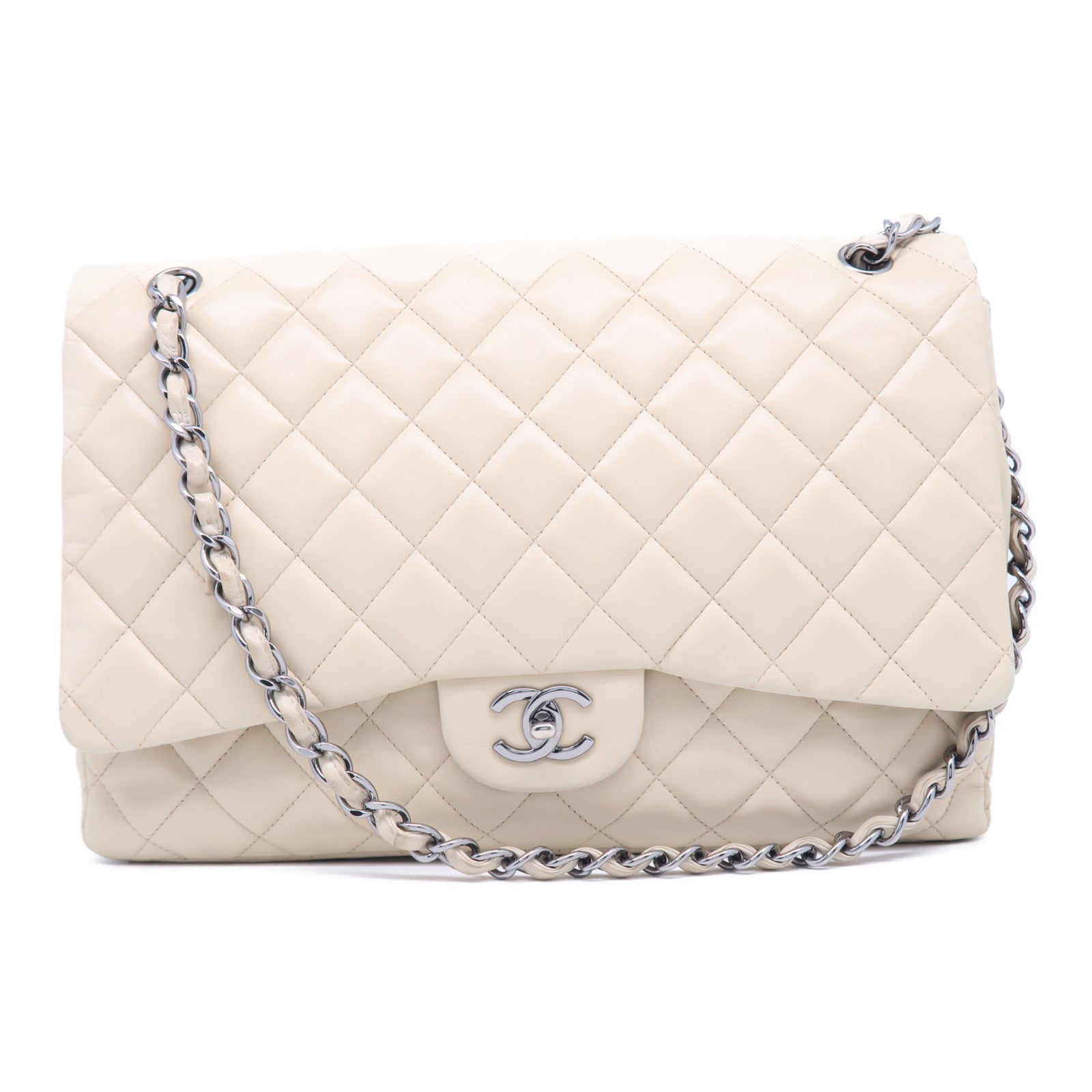 CHANEL 【激減優惠】菱格牛皮皮革Classic銀扣鏈帶肩背袋米色