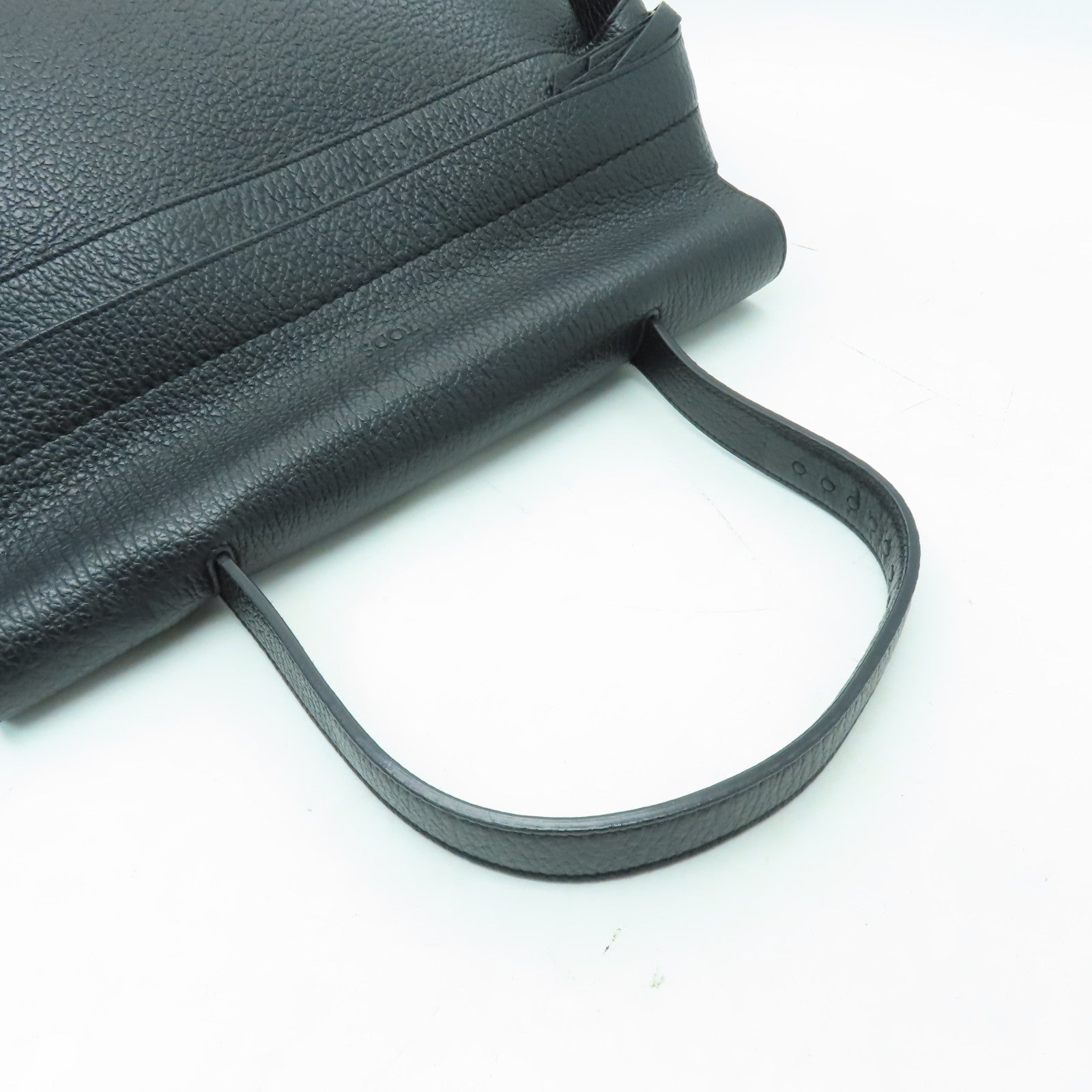 TOD’S 牛皮皮革Handbag金扣手挽袋黑色