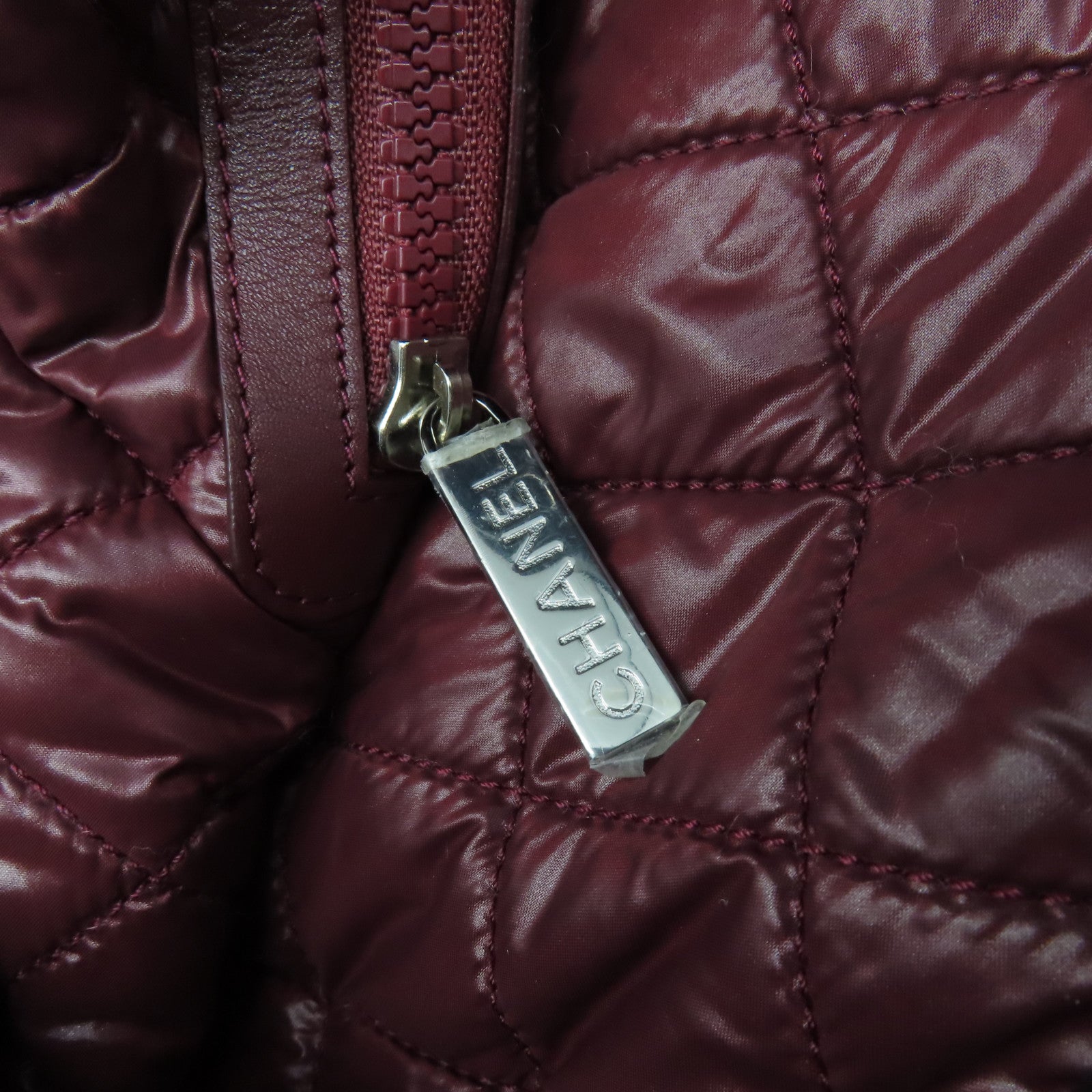 CHANEL 【激減優惠】尼龍Coco Cocoon銀扣手挽袋黑色