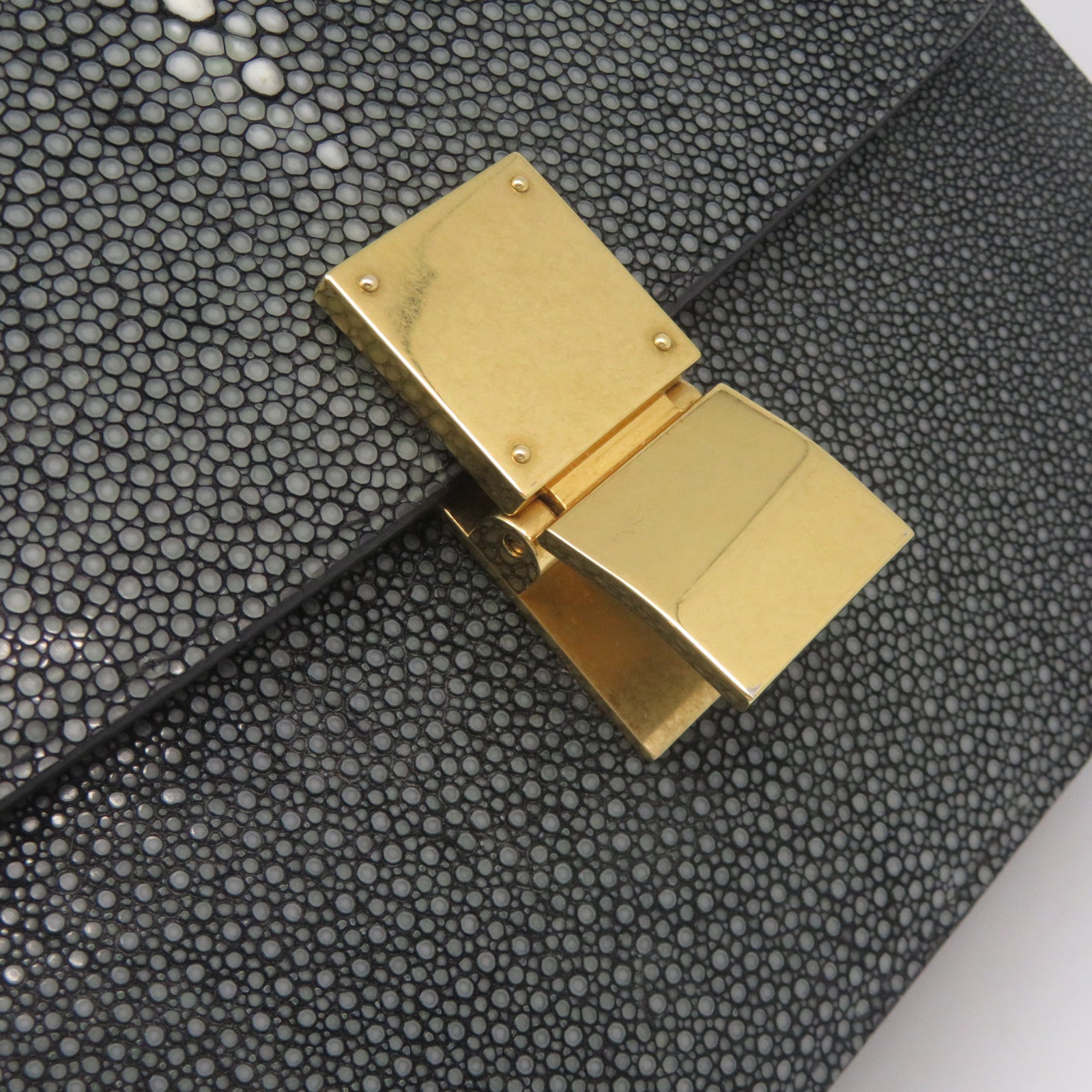 CELINE 【激減優惠】魔鬼魚皮革Box Shoulder Bag金扣肩背袋碳灰色