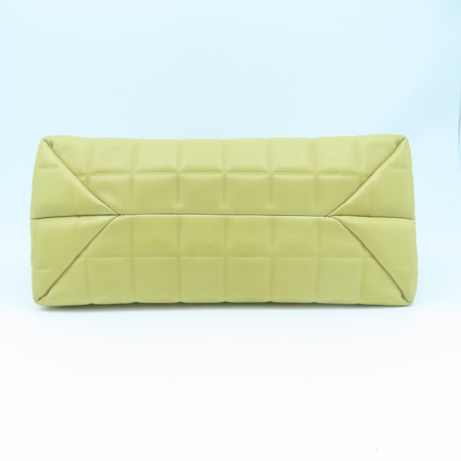 CHANEL cowhide leather Handbag silver buckle handle bag apricot