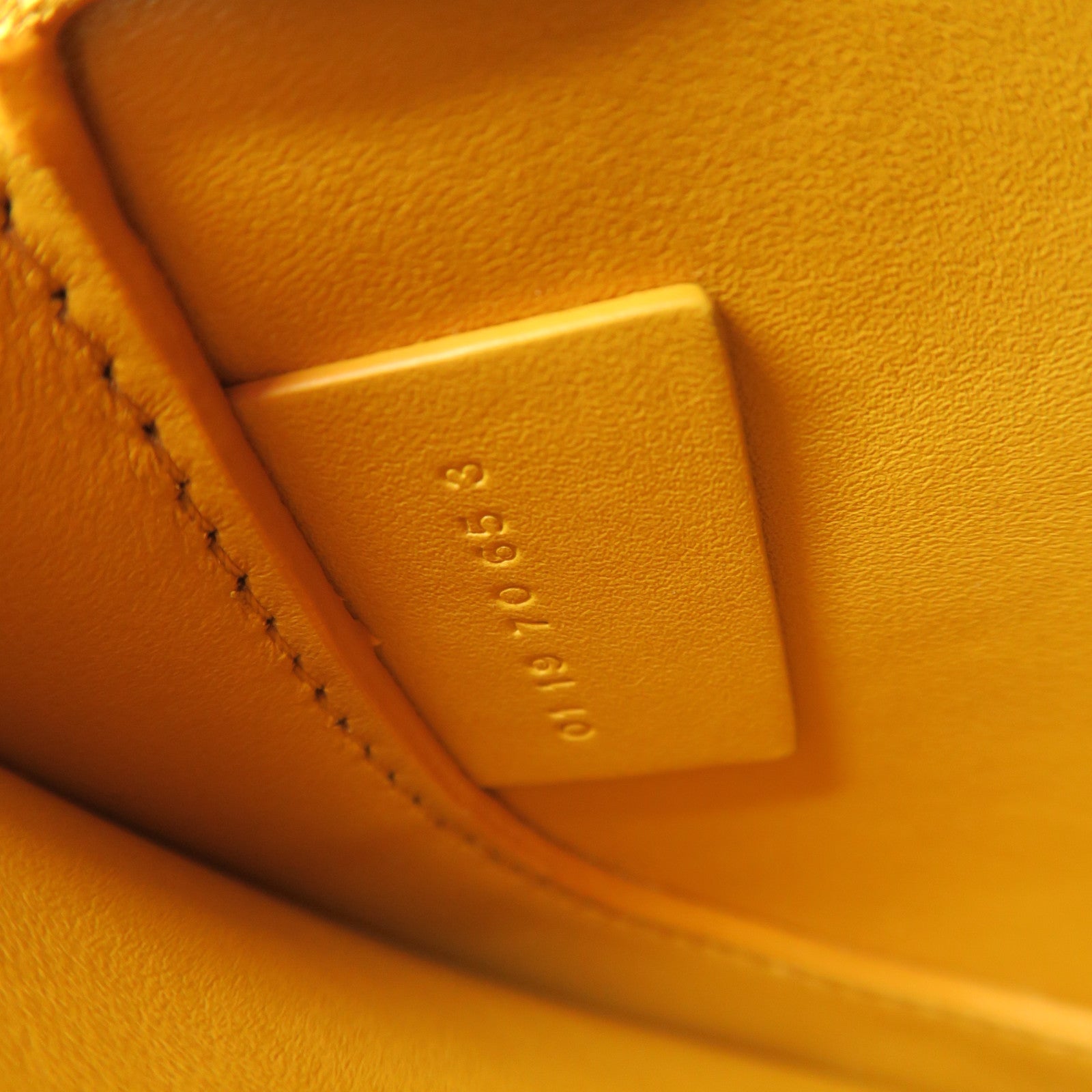 Chloe Cowhide Leather Small Tess Crossbody Bag Gold Buckle Handle Shoulder Back Dual-purpose Bag Yellow