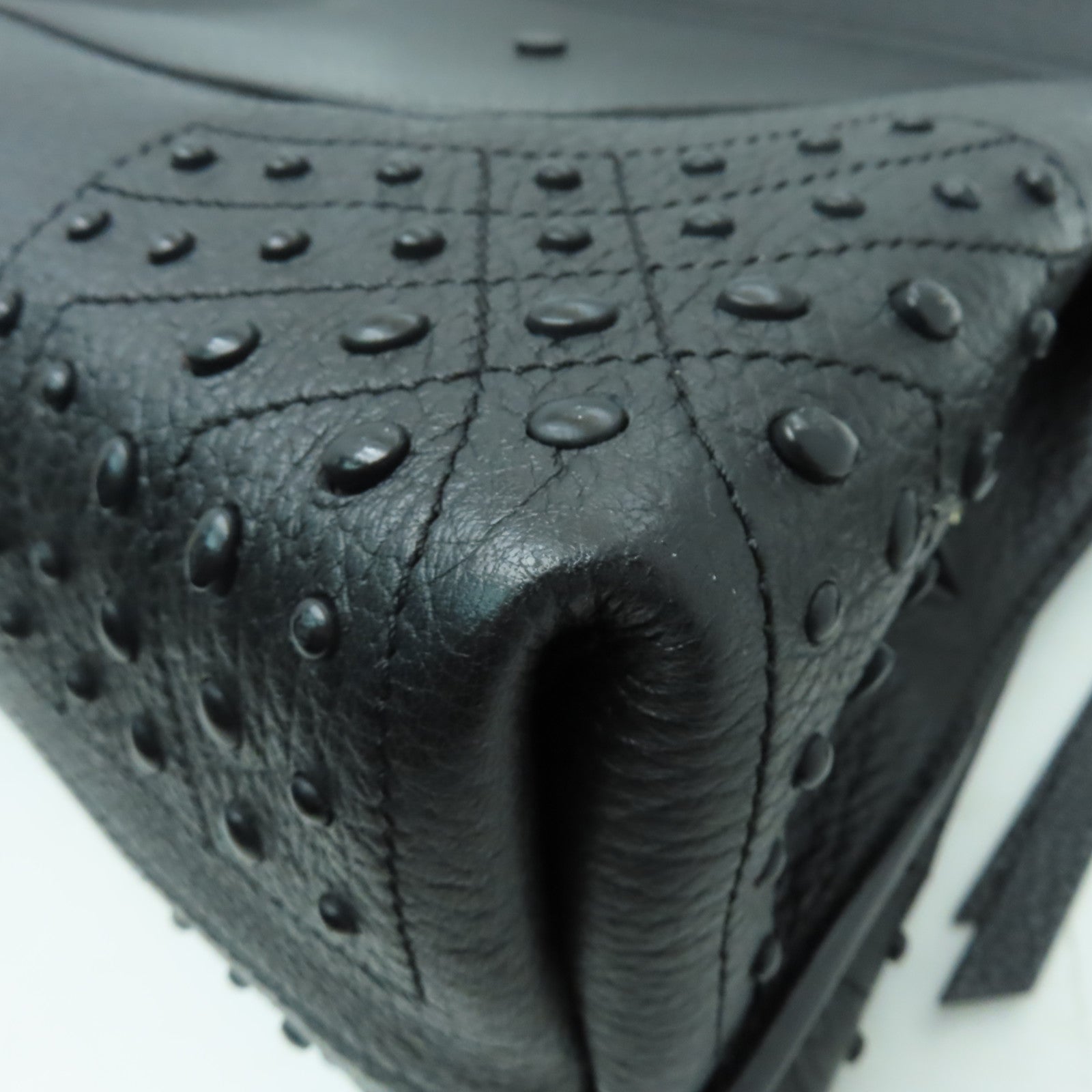 TOD’S 牛皮皮革Handbag金扣手挽袋黑色