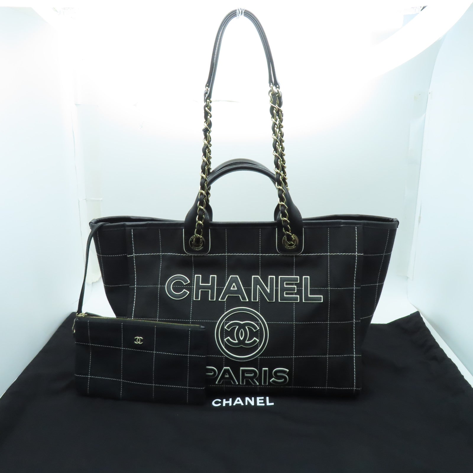 CHANEL 帆布Deauville Tote銀扣手挽肩背兩用袋黑色