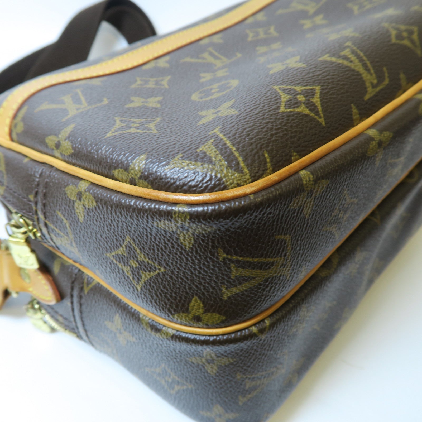 LOUIS VUITTON Monogram Reporter PM金扣肩背袋啡色