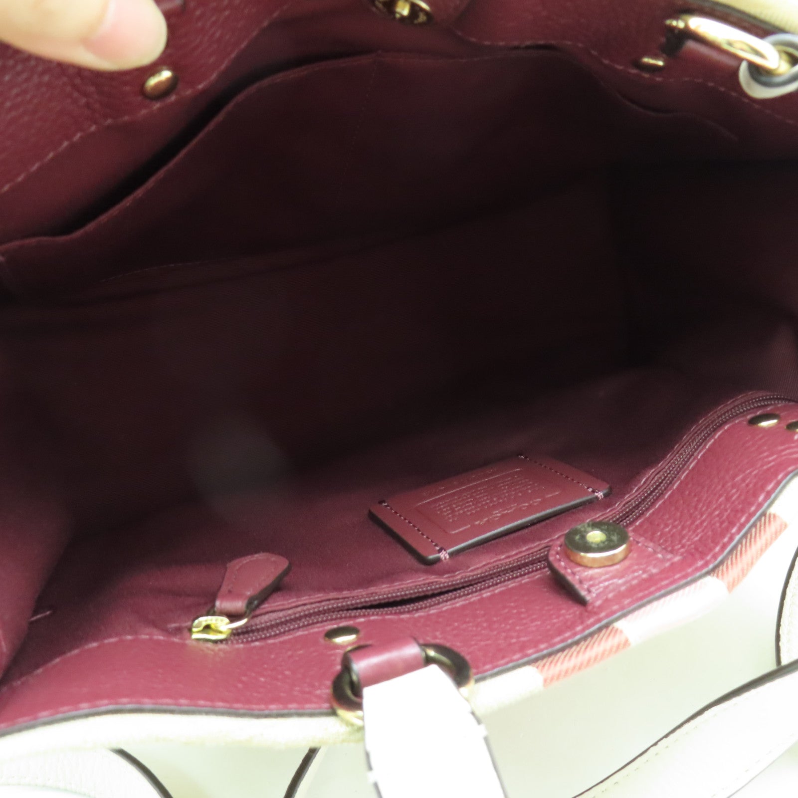 COACH 帆布牛皮2 Way Shoulder銀扣手挽肩背兩用袋白色