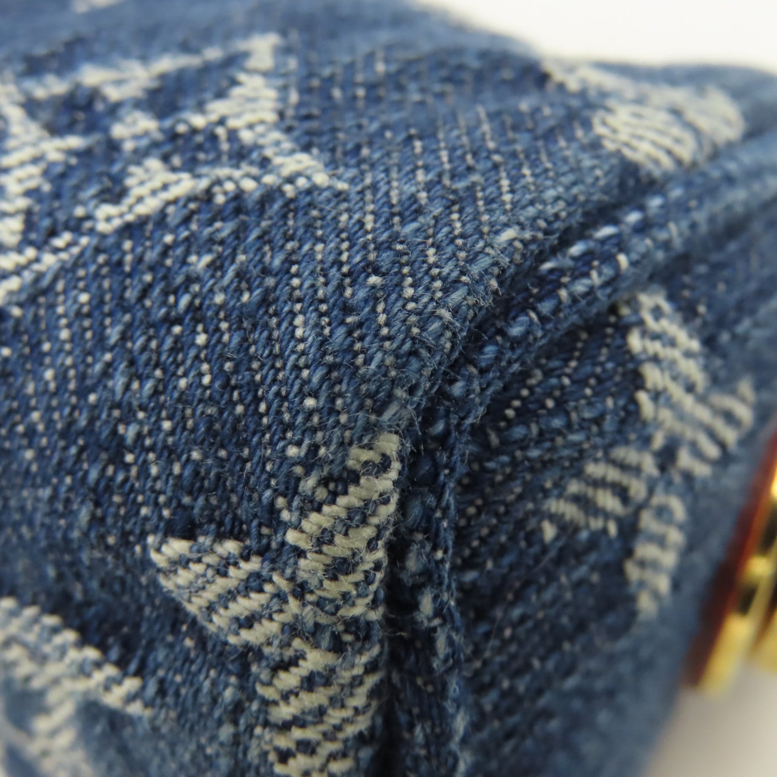 LOUIS VUITTON Monogram Denim Trousse Speedy Pouch Charm金扣掛飾藍色