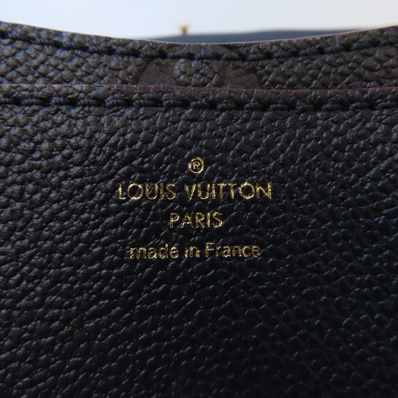 LOUIS VUITTON Mono-Empreinte Blanche BB金扣鏈帶肩背袋藍色